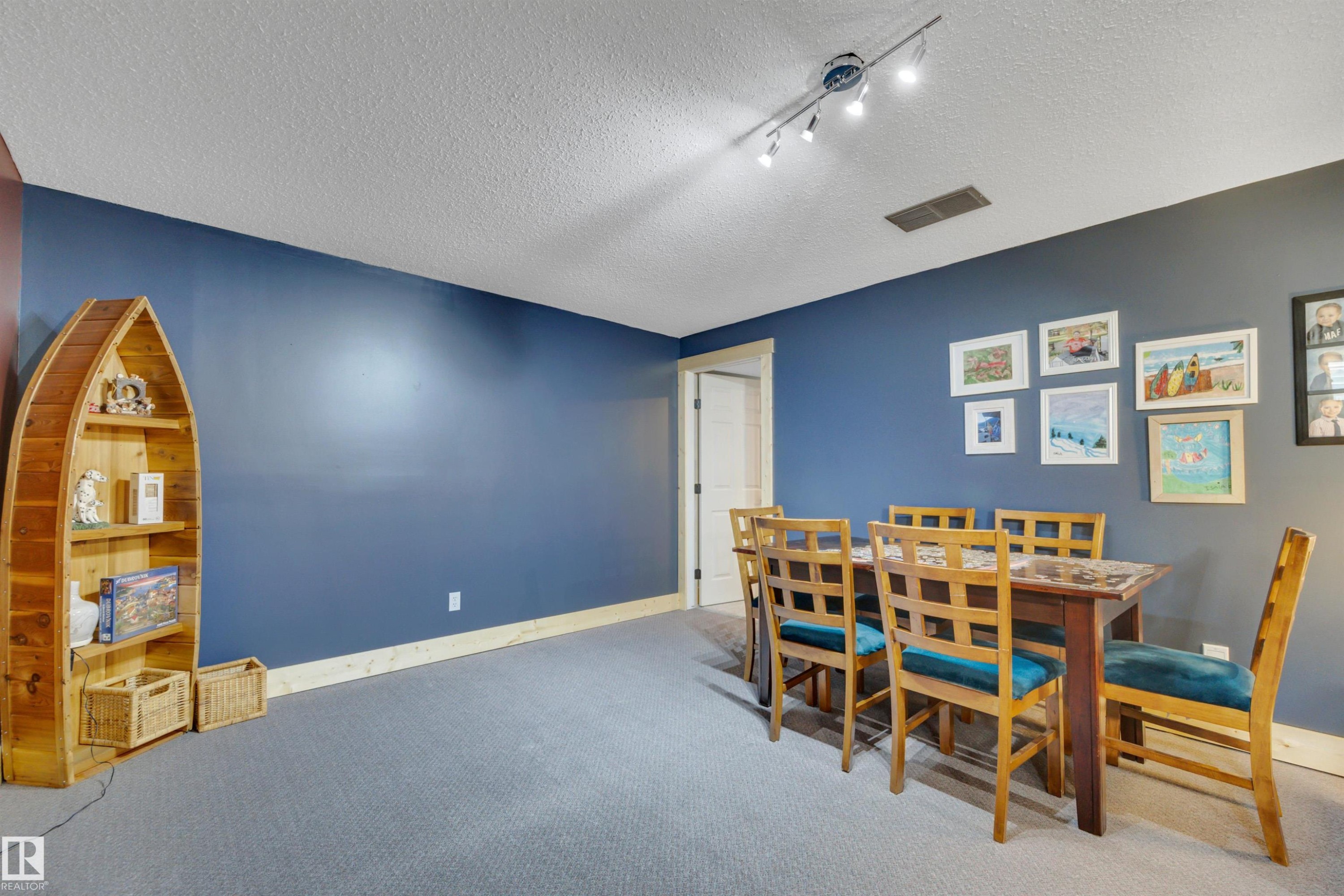 #62 4410 52 Ave, Wetaskiwin, AB - Indoor Photo Showing Dining Room