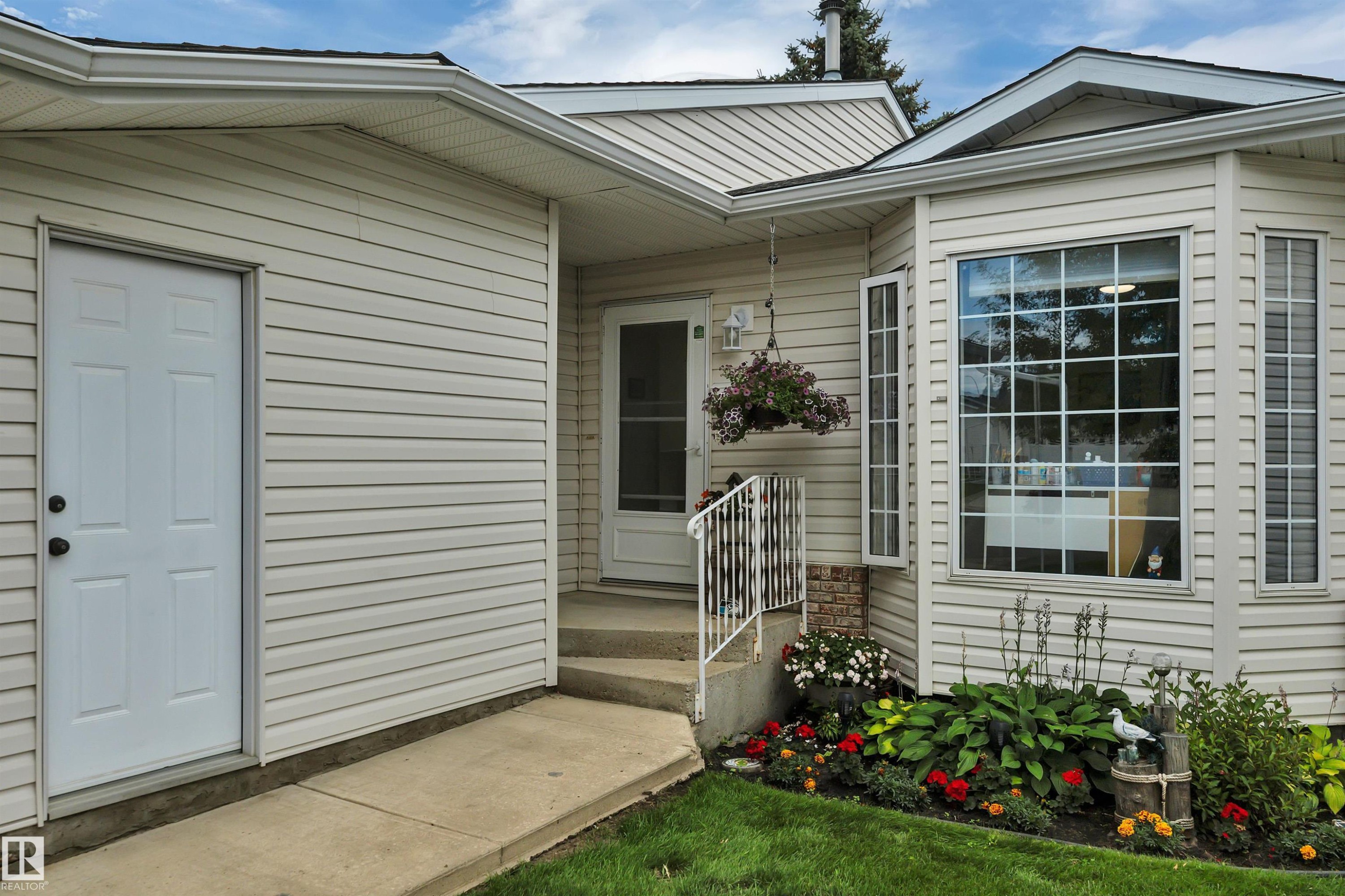 #62 4410 52 Ave, Wetaskiwin, AB - Outdoor