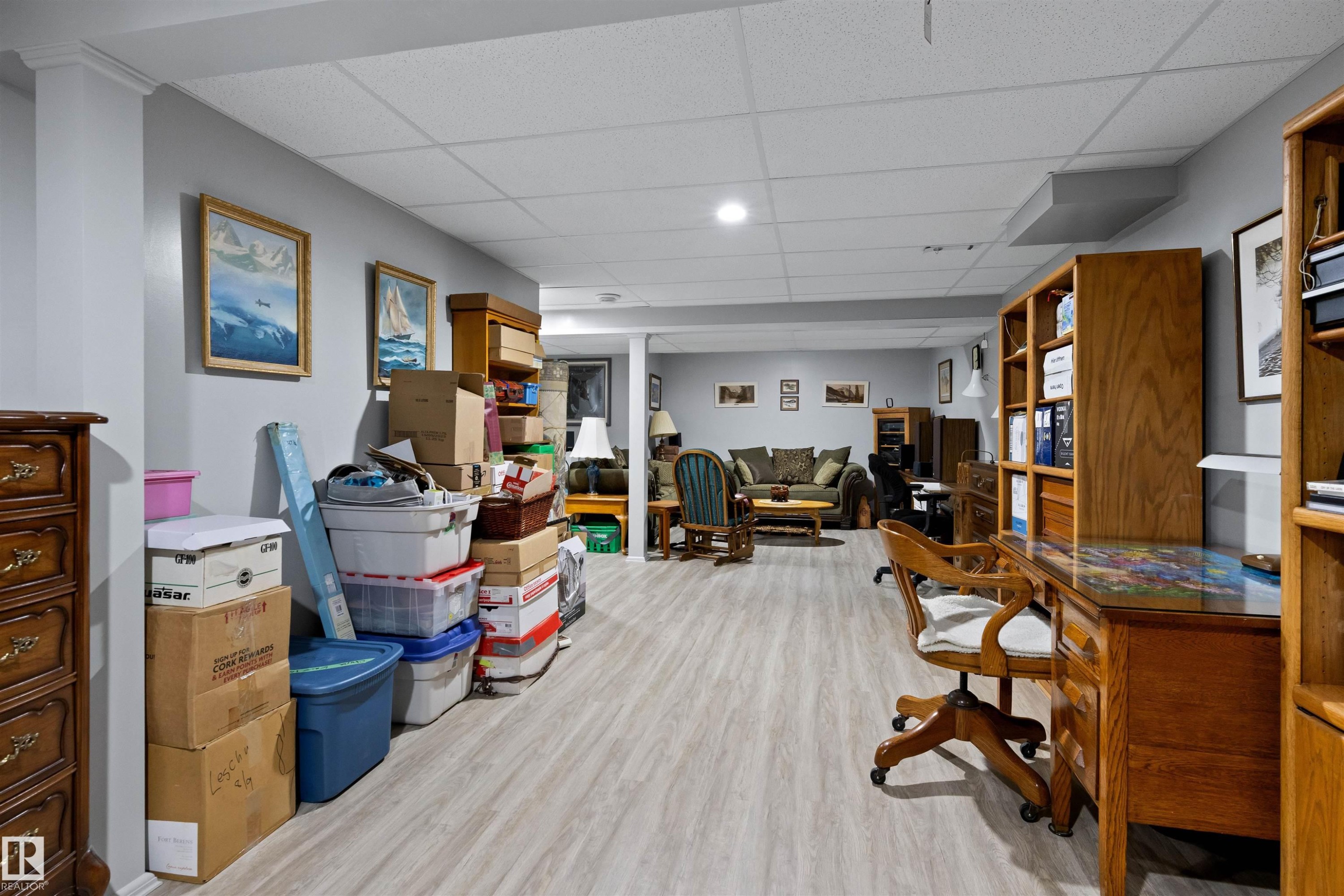 #1 10 Grange Dr, St. Albert, AB - Indoor