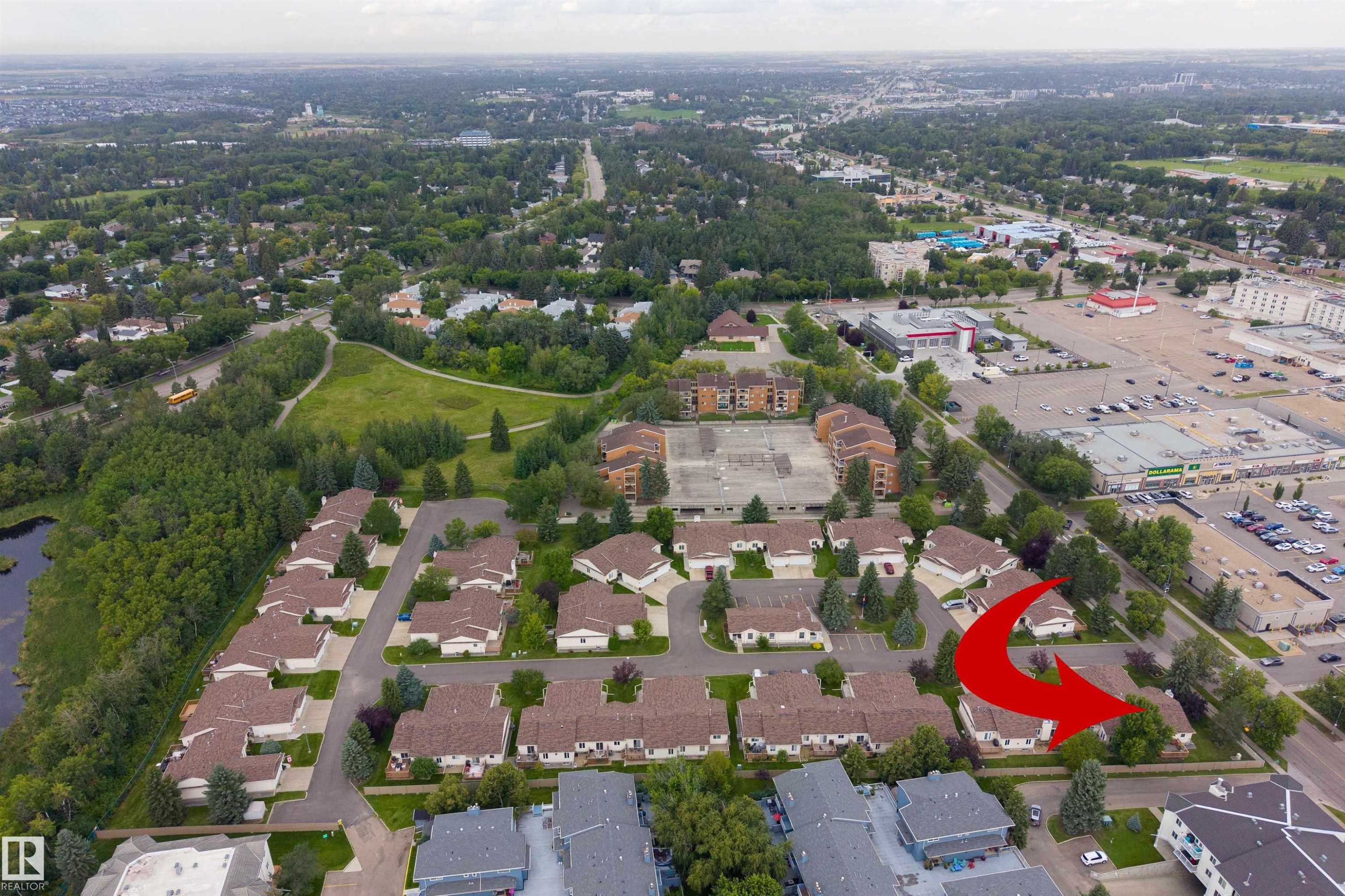 #1 10 Grange Dr, St. Albert, AB - Outdoor With View