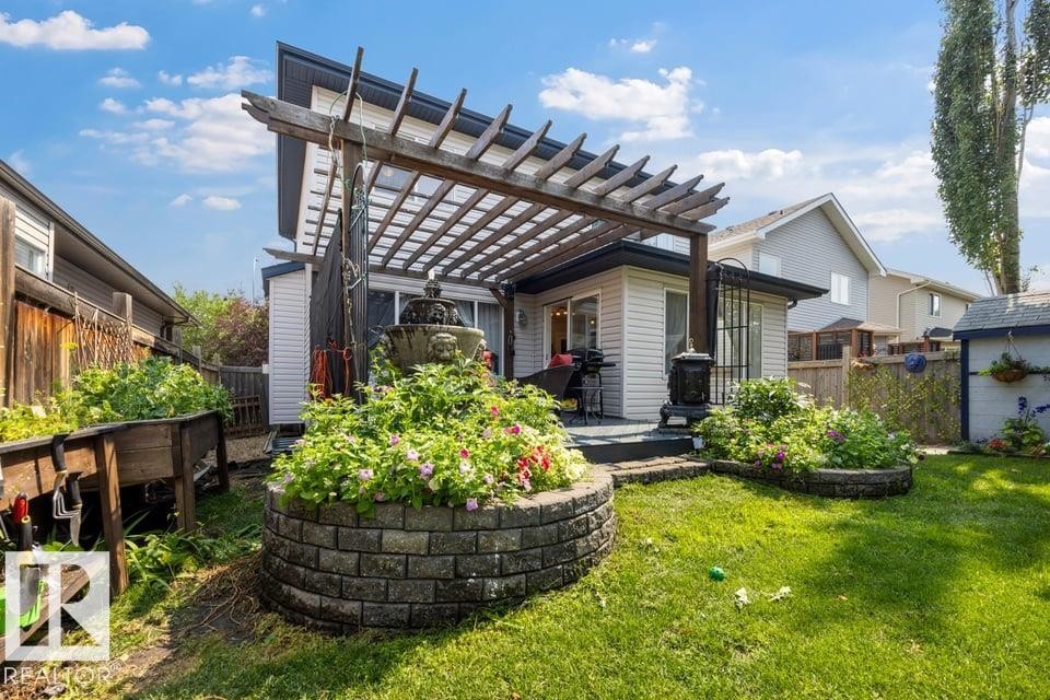 22 Bonin, Beaumont, AB - Outdoor