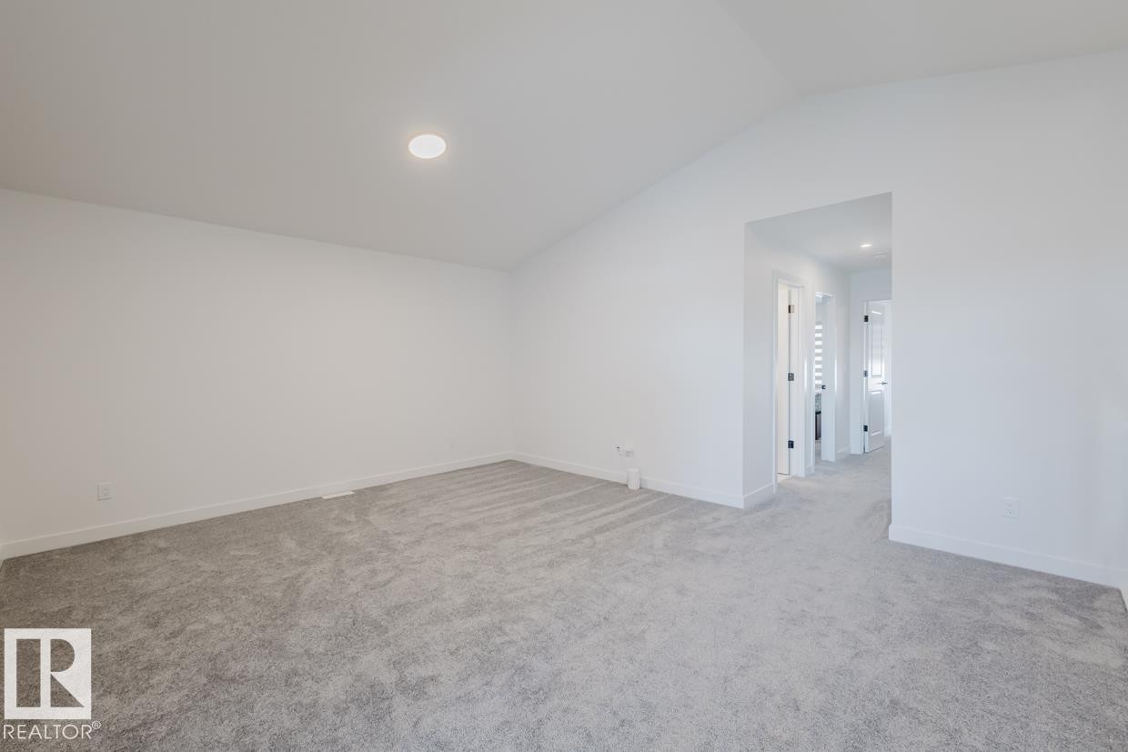 6411 27 Avenue Sw, Edmonton, AB - Indoor Photo Showing Other Room