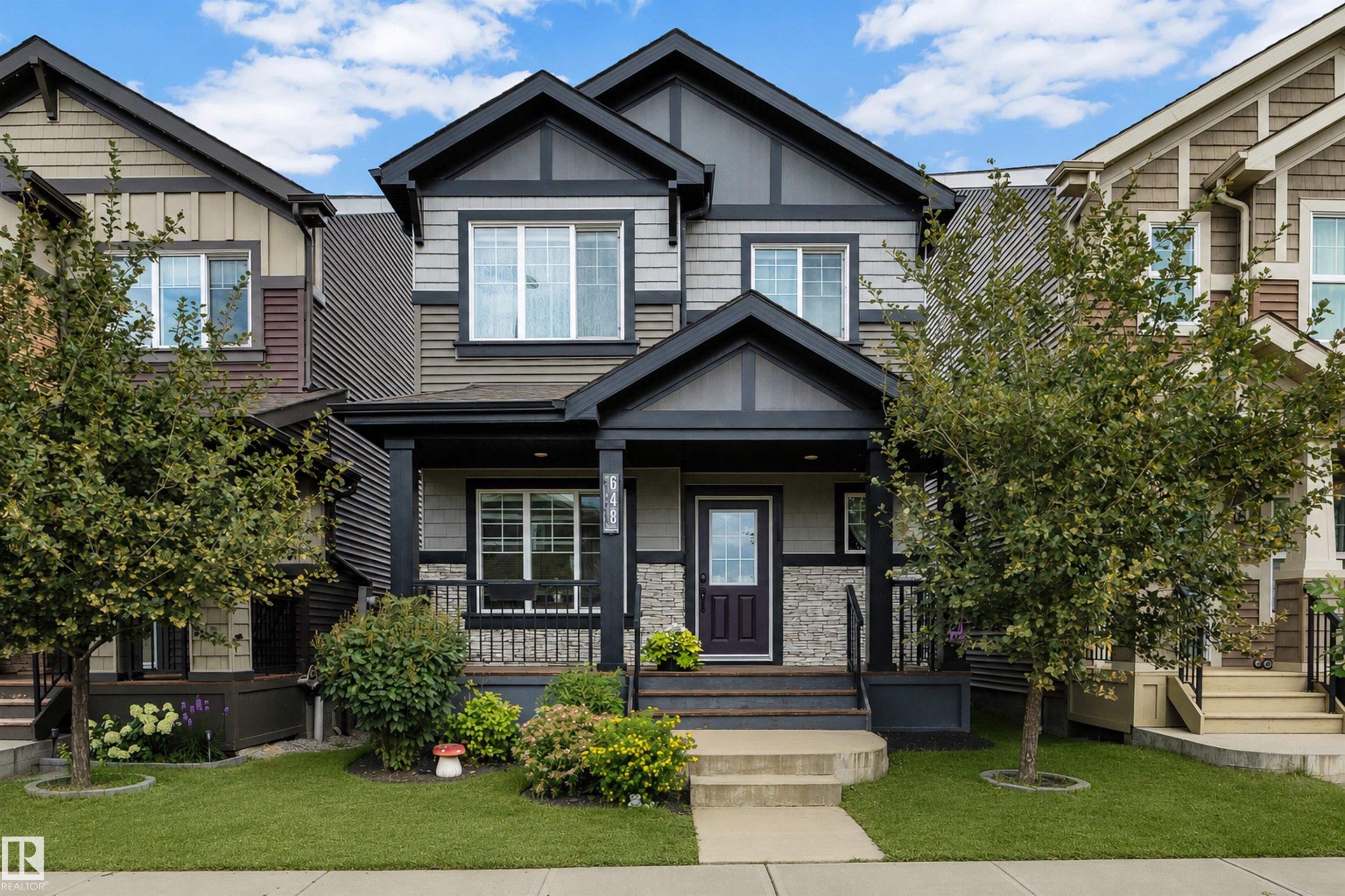 648 Orchards Boulevard Sw, Edmonton, AB - Outdoor With Deck Patio Veranda With Facade