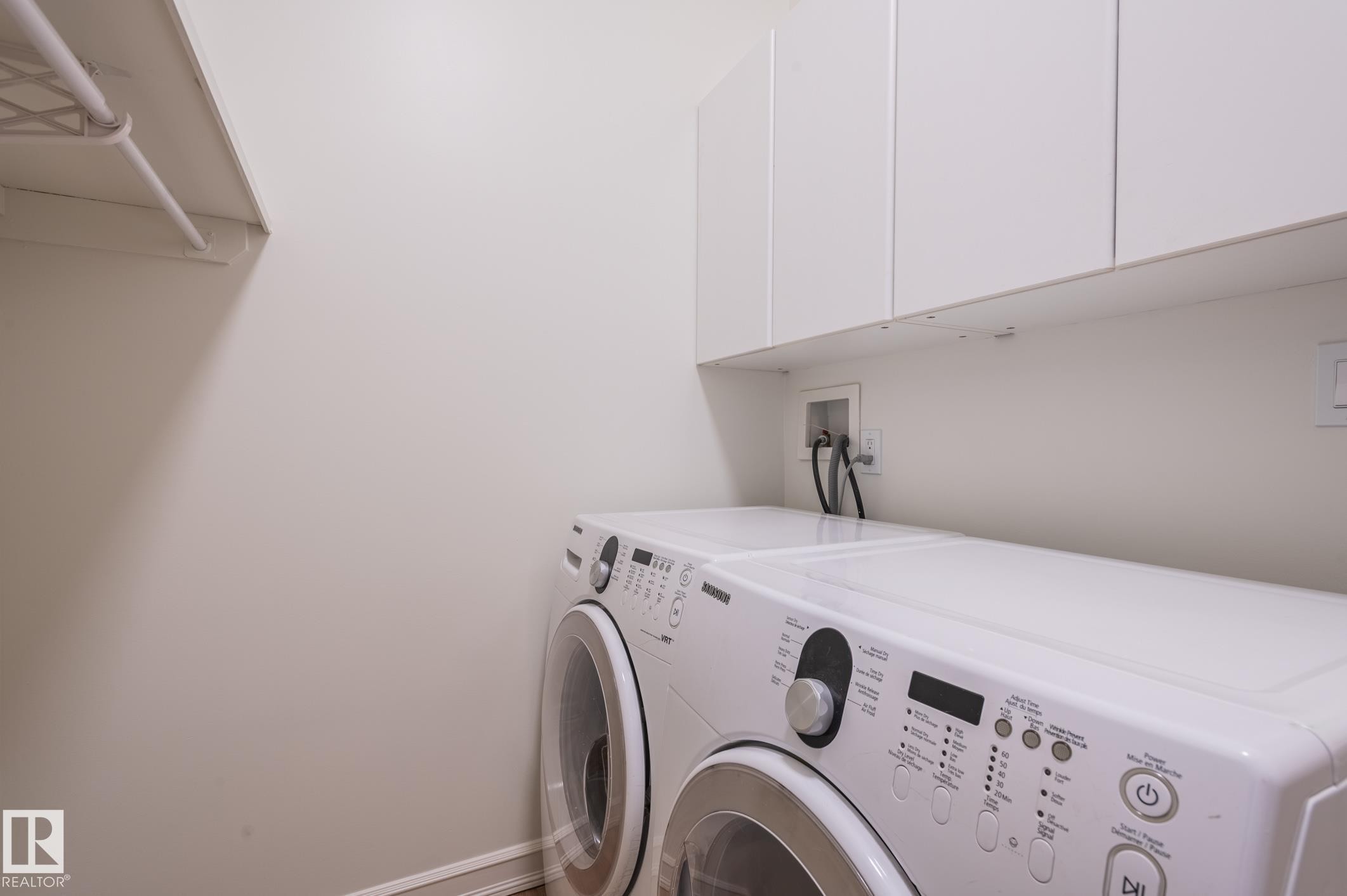 310 Livingstone Court Nw, Edmonton, AB - Indoor Photo Showing Laundry Room