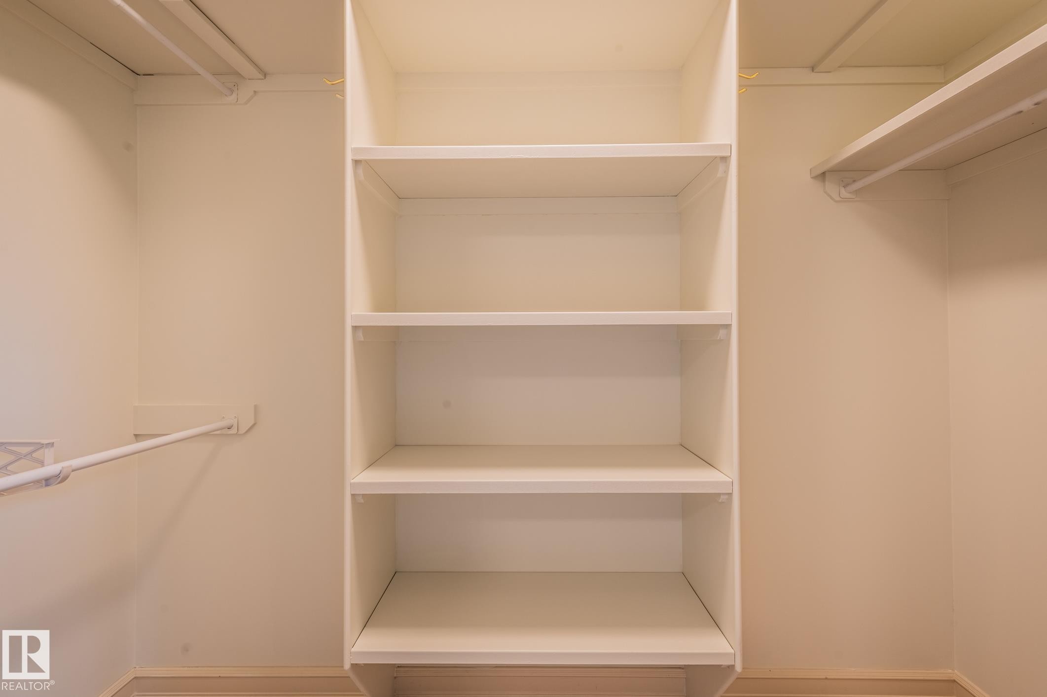 310 Livingstone Court Nw, Edmonton, AB - Indoor With Storage
