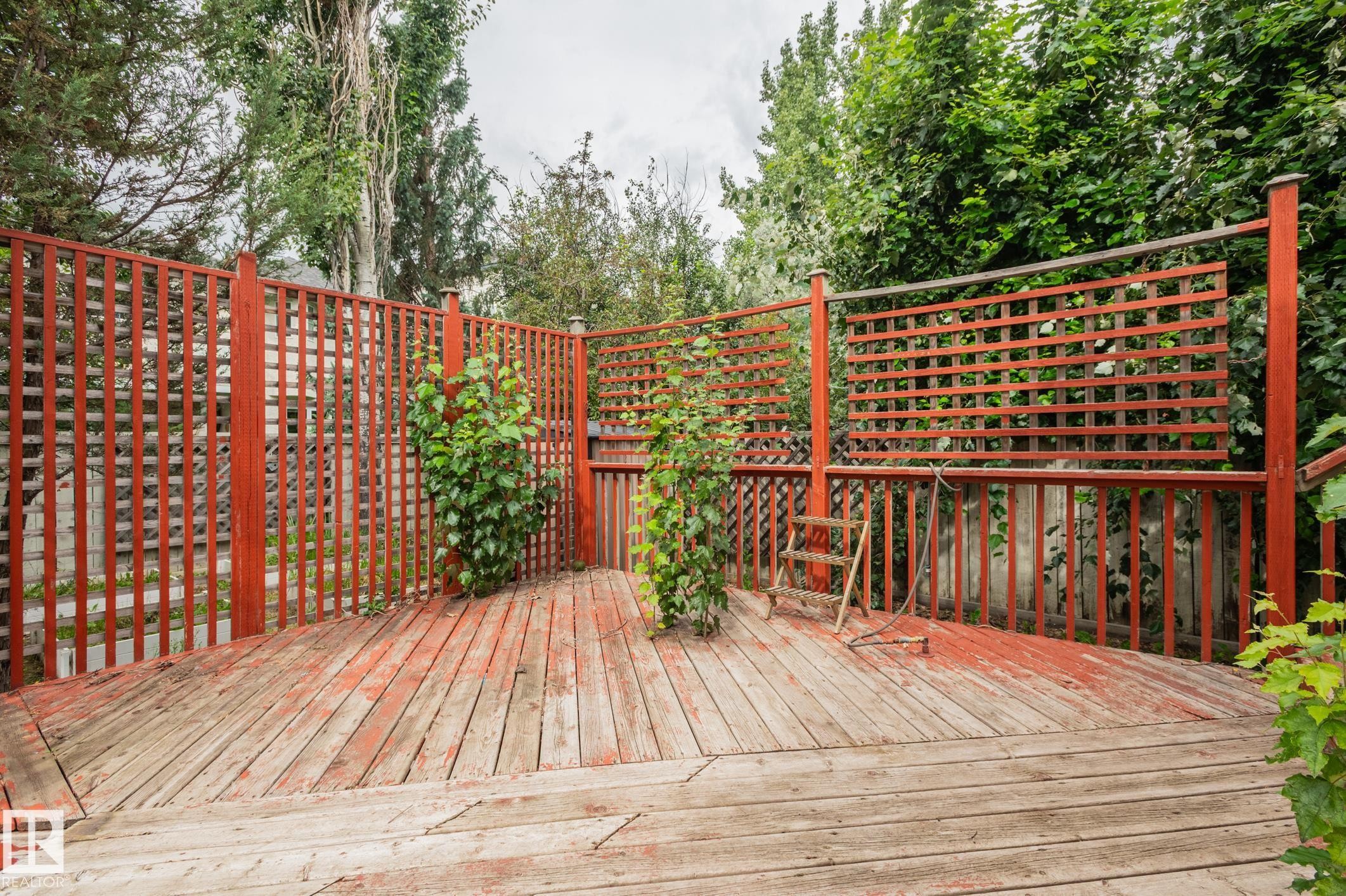 310 Livingstone Court Nw, Edmonton, AB - Outdoor With Deck Patio Veranda