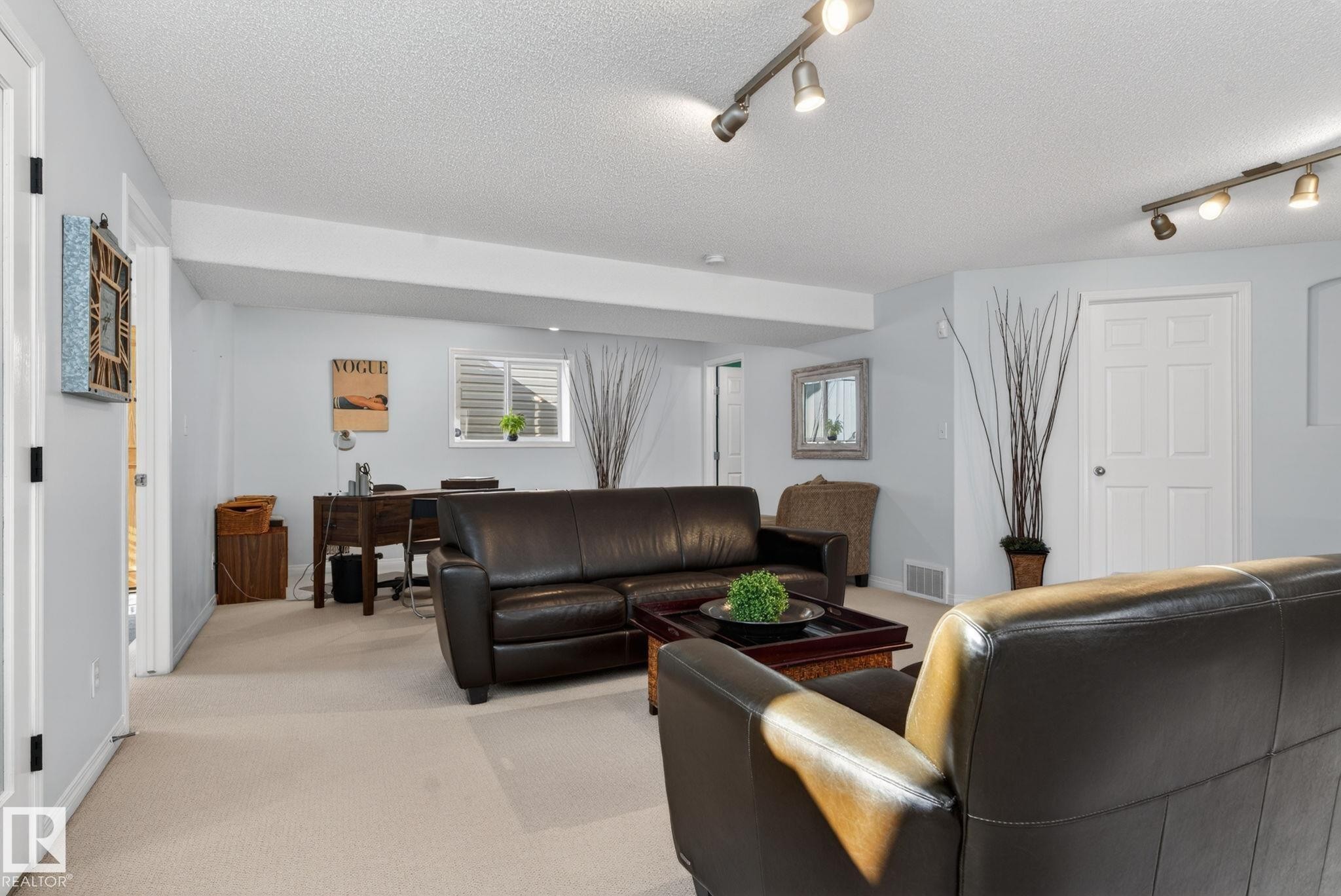 4343 Mcmullen Way Sw, Edmonton, AB