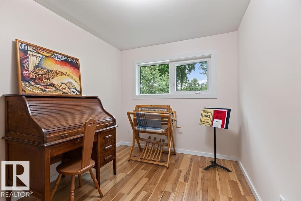 3824 114 Avenue Nw, Edmonton, AB - Indoor Photo Showing Other Room