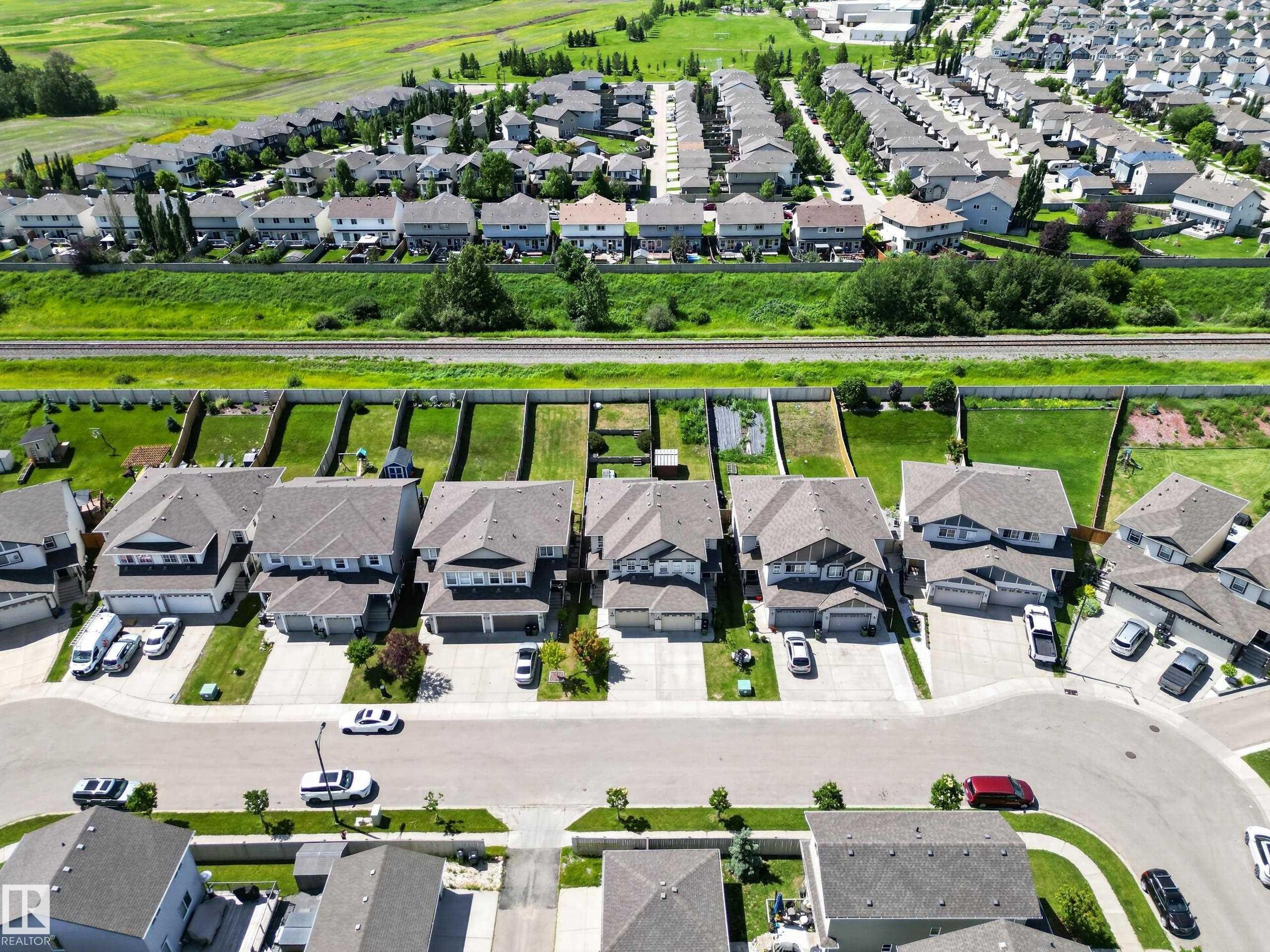 3520 9 Street Nw, Edmonton, AB - Outdoor With View