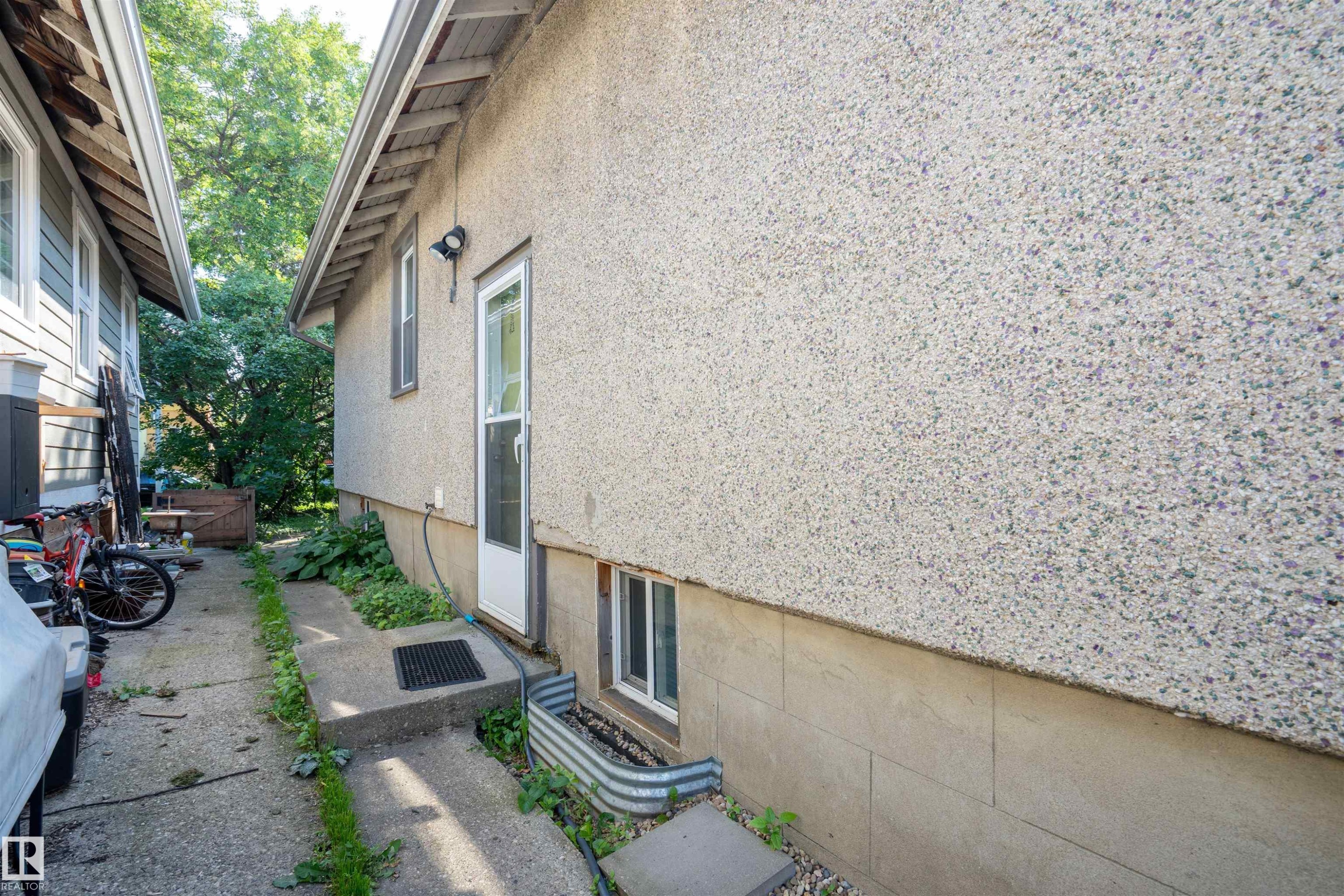 11506 94 Street Nw, Edmonton, AB