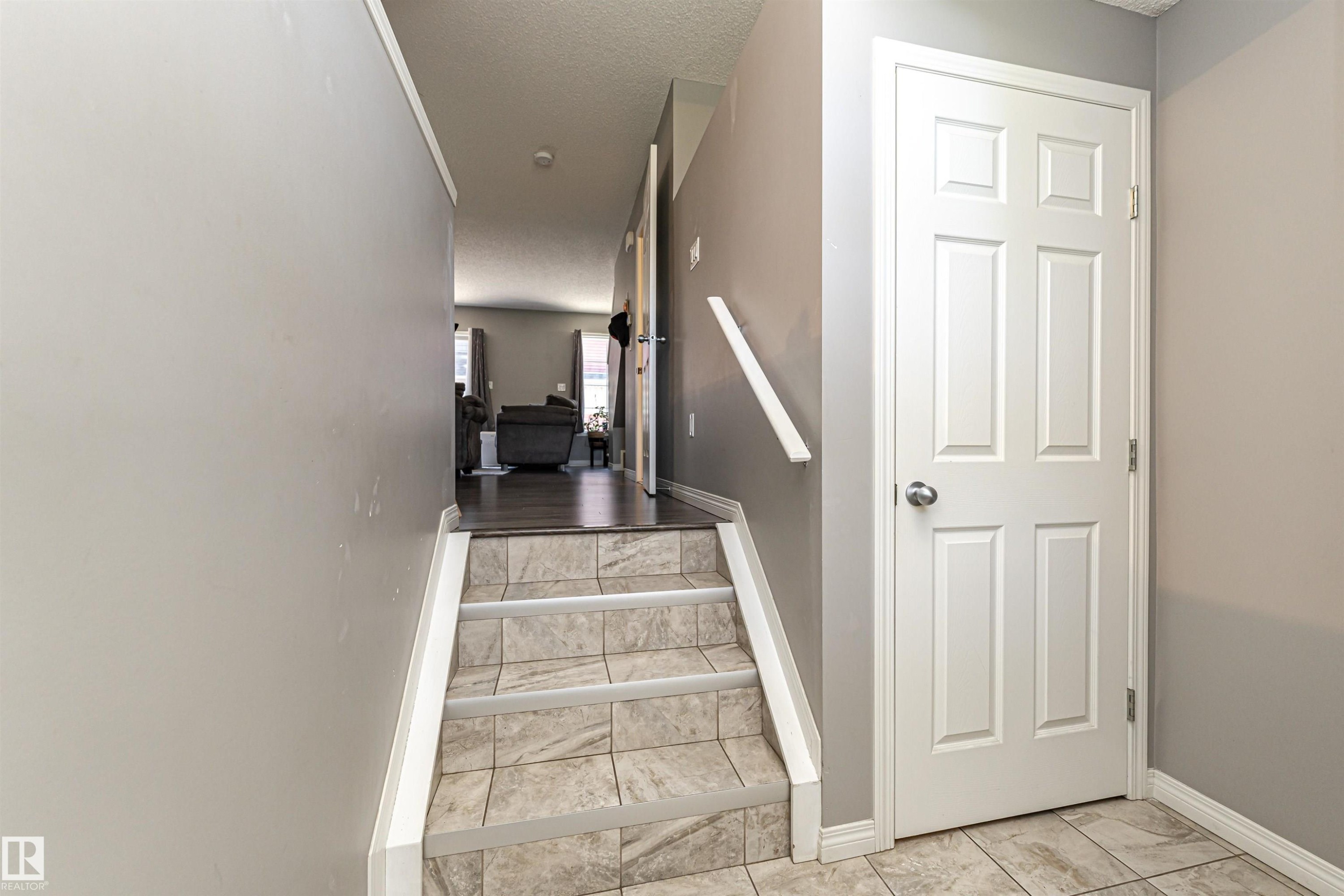 #22 4029 Orchards Dr Sw, Edmonton, AB - Indoor Photo Showing Other Room