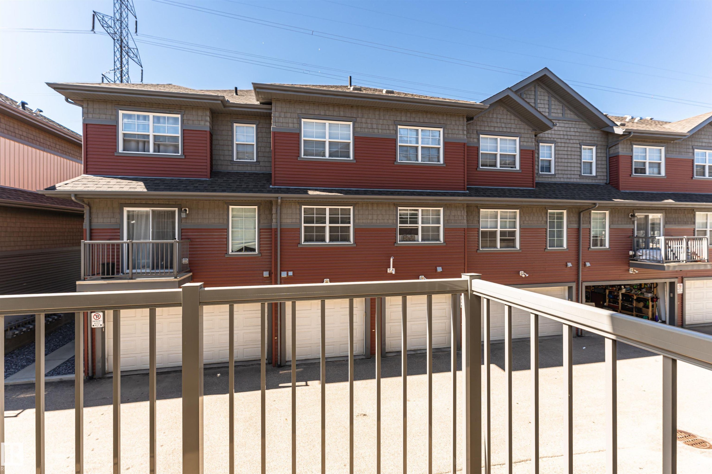 #22 4029 Orchards Dr Sw, Edmonton, AB - Outdoor