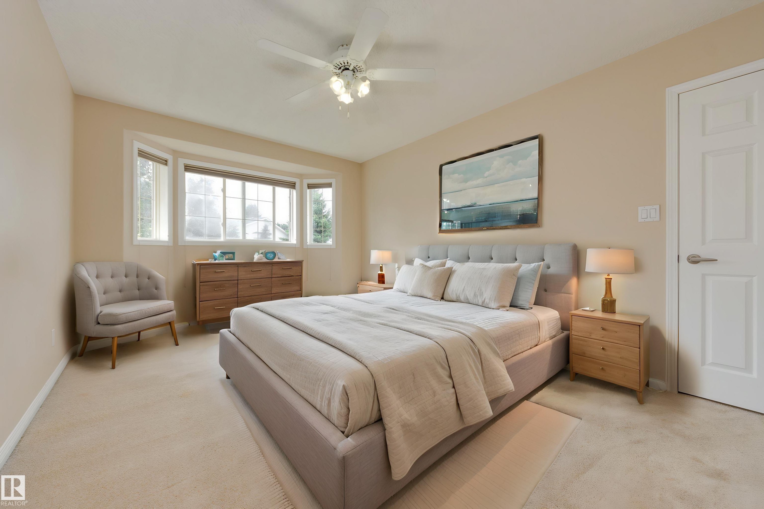 #2 1850 Mill Woods Rd E Nw, Edmonton, AB - Indoor Photo Showing Bedroom