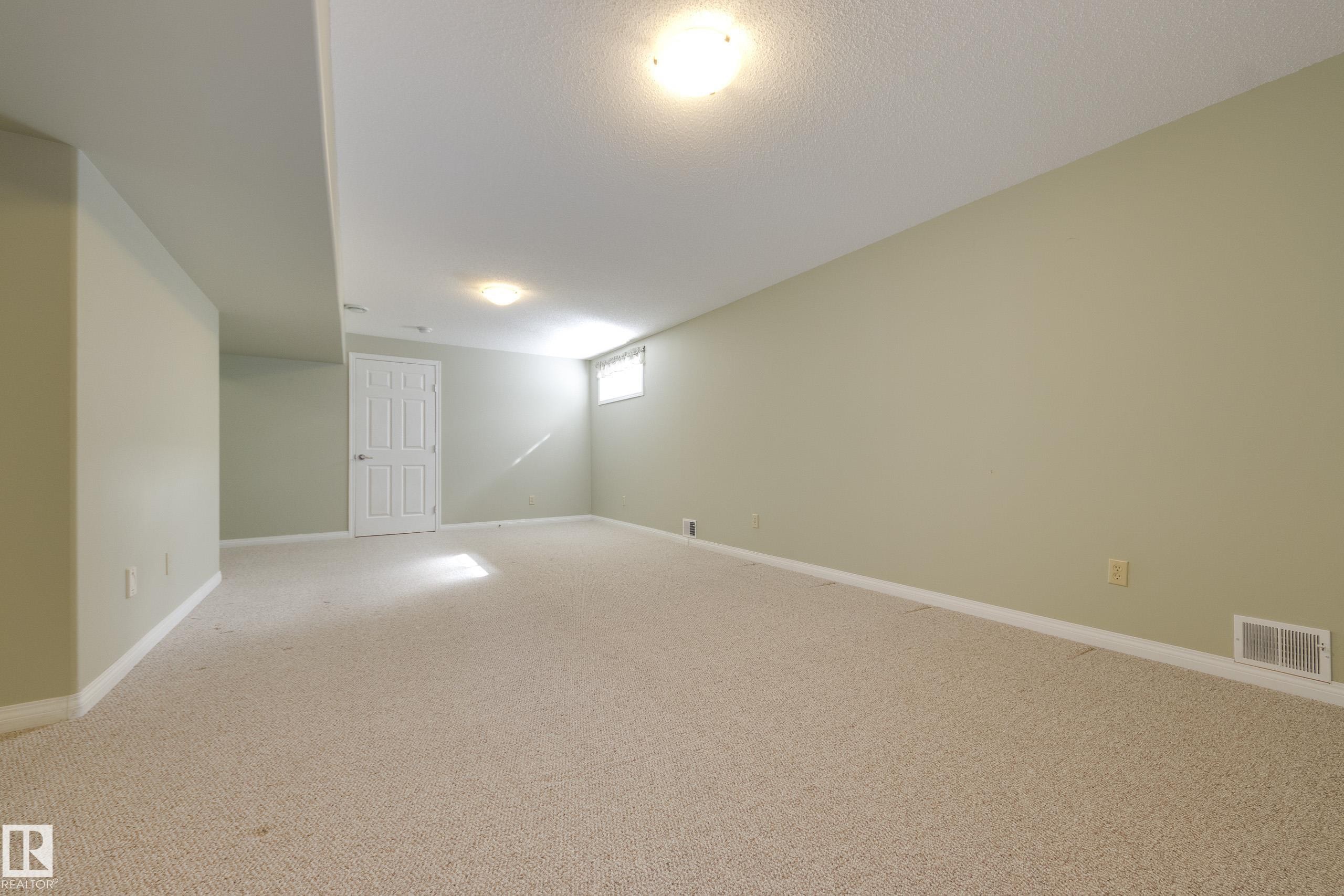 #2 1850 Mill Woods Rd E Nw, Edmonton, AB - Indoor