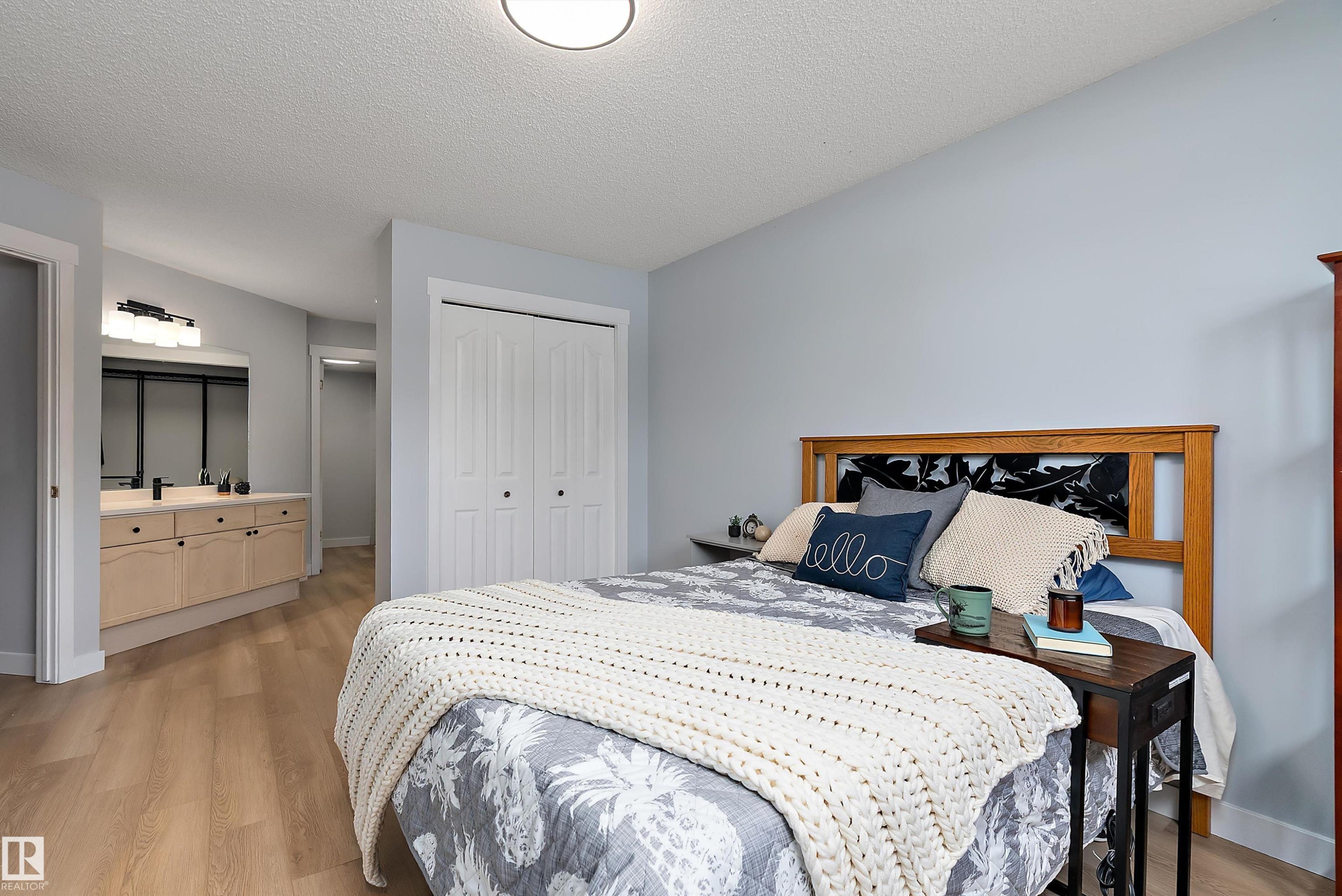 #124 15499 Castle Downs Rd Nw, Edmonton, AB - Indoor Photo Showing Bedroom