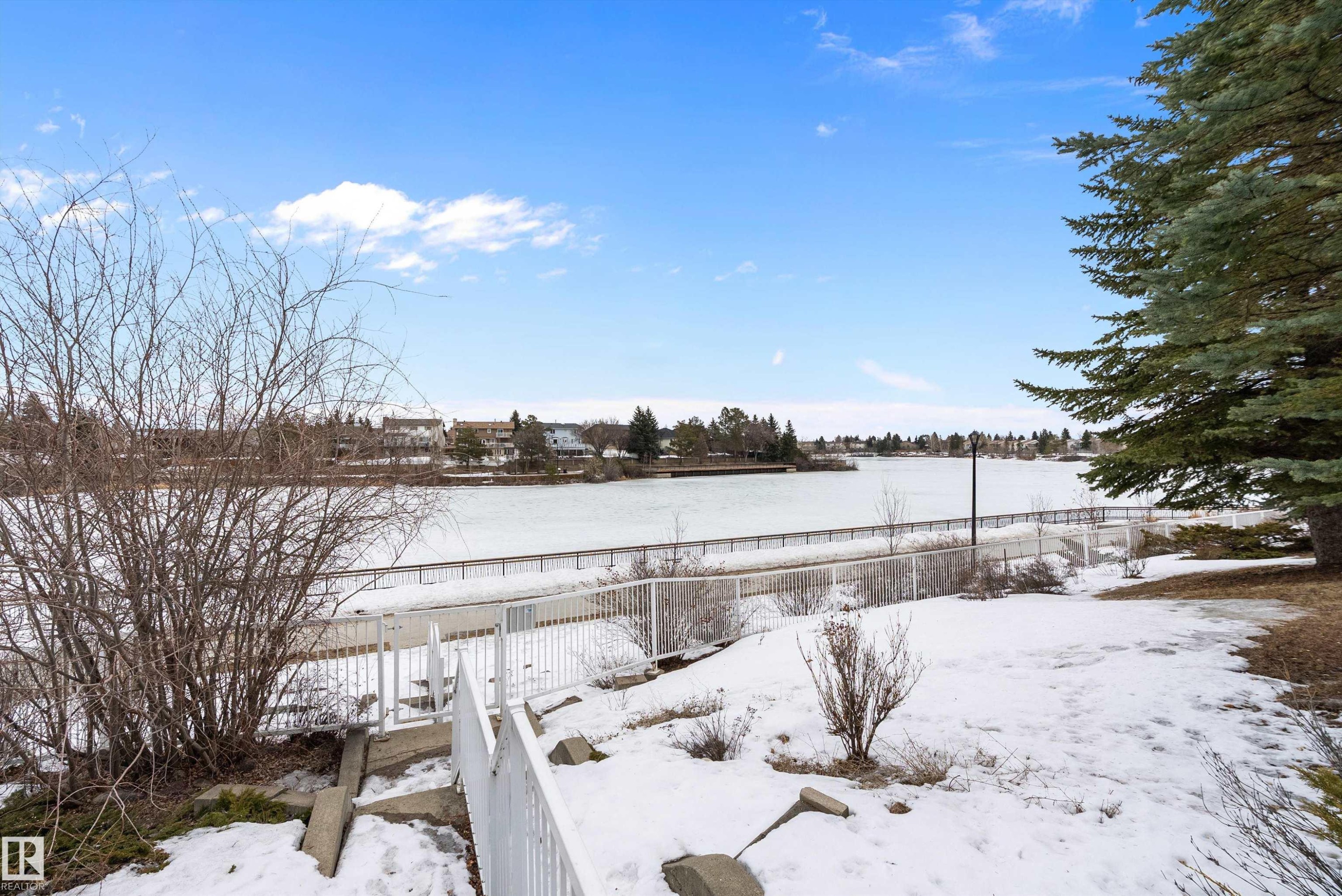 #124 15499 Castle Downs Rd Nw, Edmonton, AB - Outdoor With View