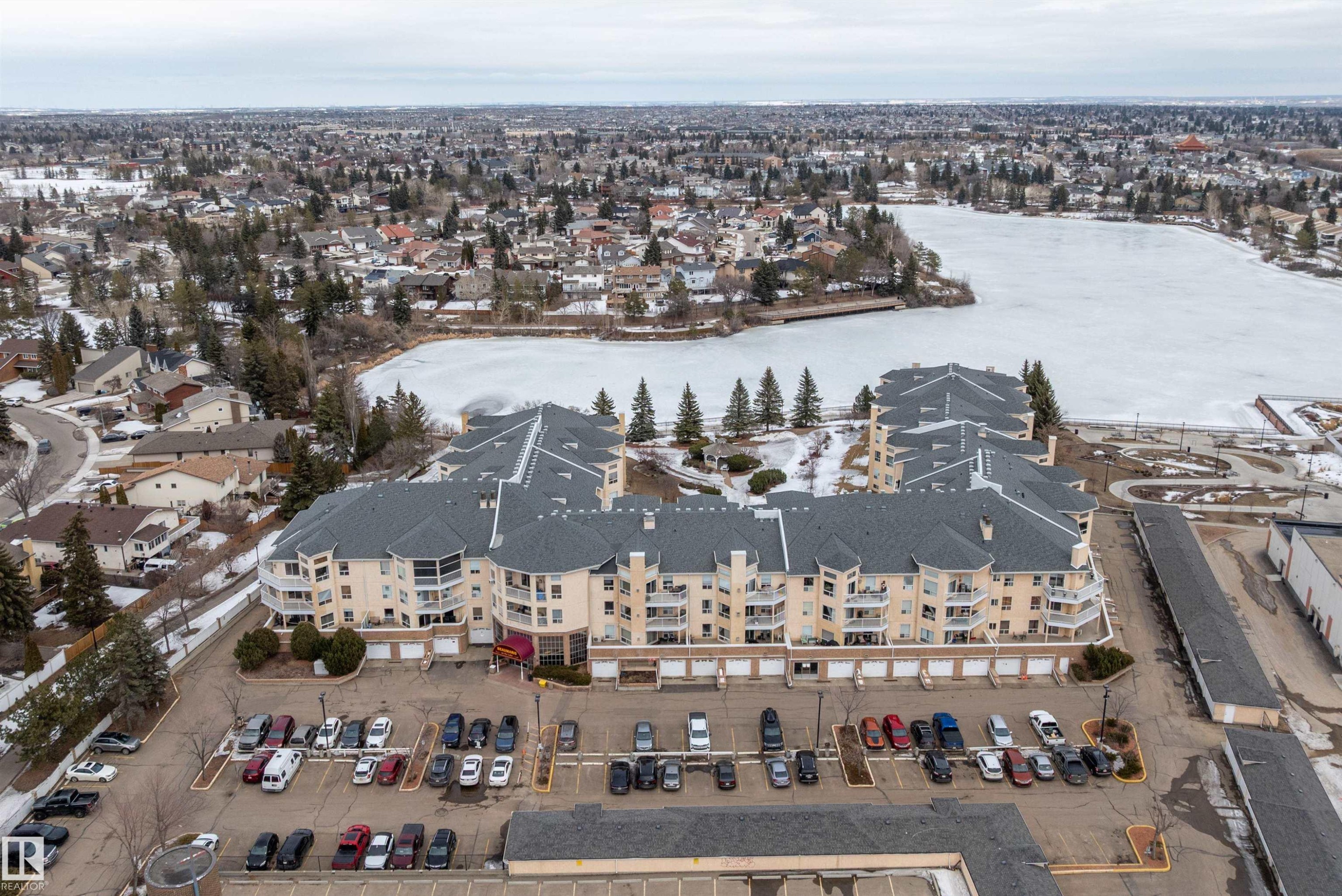 #124 15499 Castle Downs Rd Nw, Edmonton, AB - Outdoor With View