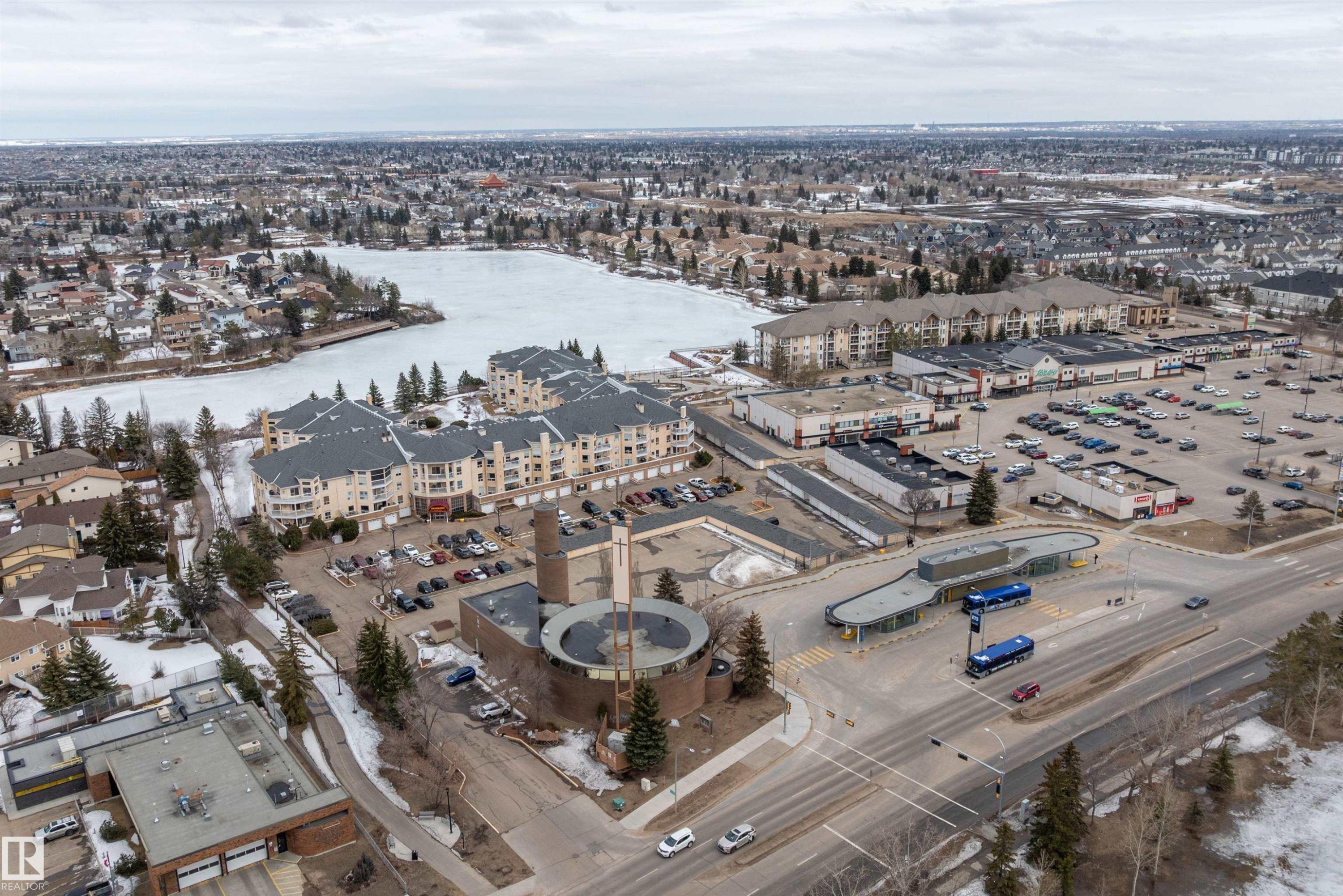 #124 15499 Castle Downs Rd Nw, Edmonton, AB - Outdoor With View