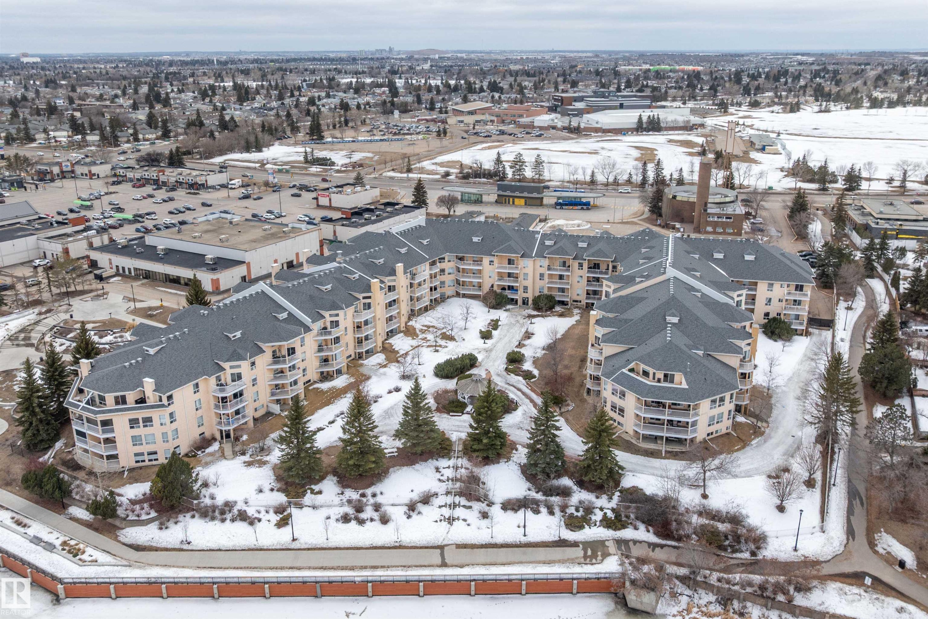 #124 15499 Castle Downs Rd Nw, Edmonton, AB - Outdoor With View