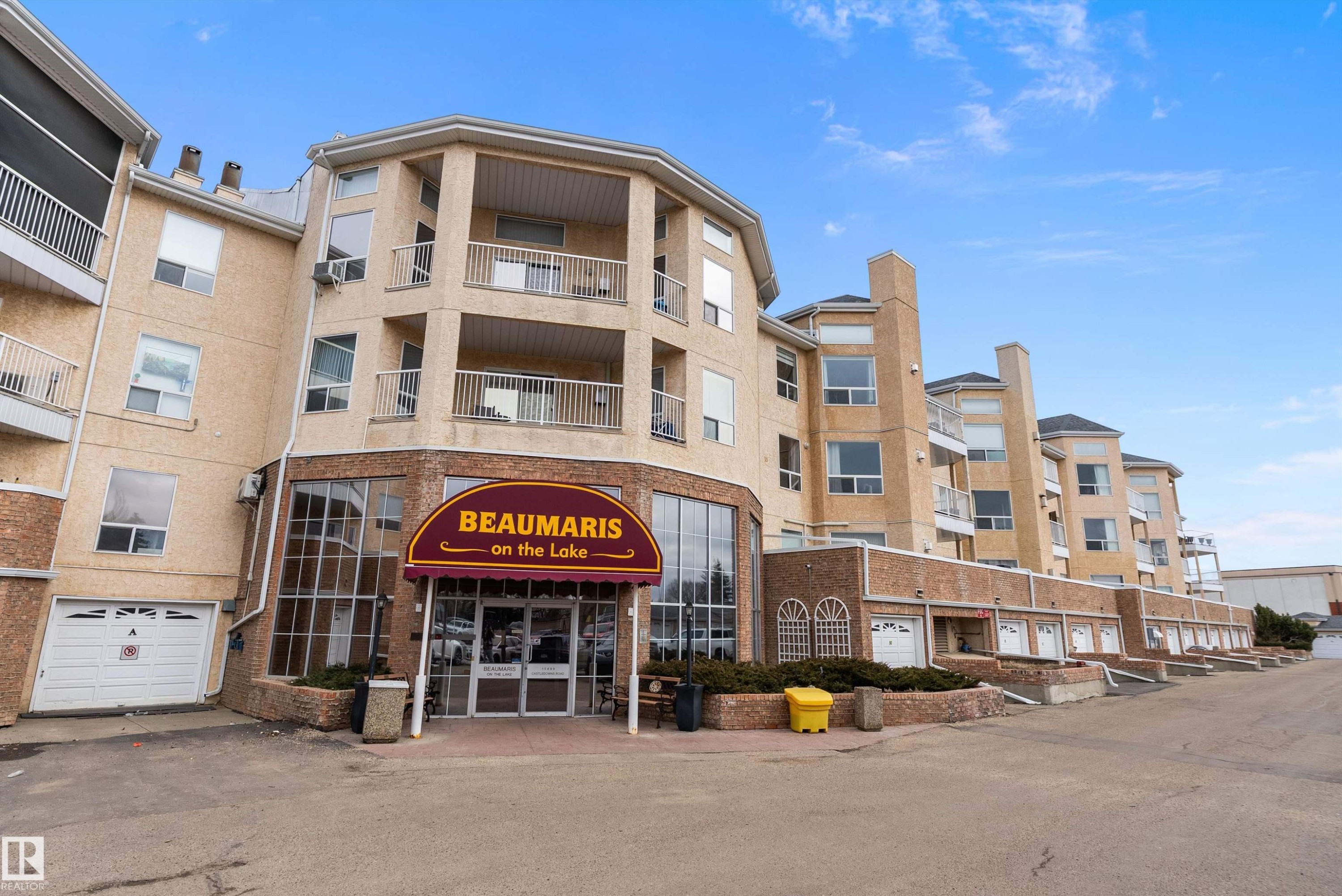 #124 15499 Castle Downs Rd Nw, Edmonton, AB - Outdoor With Facade