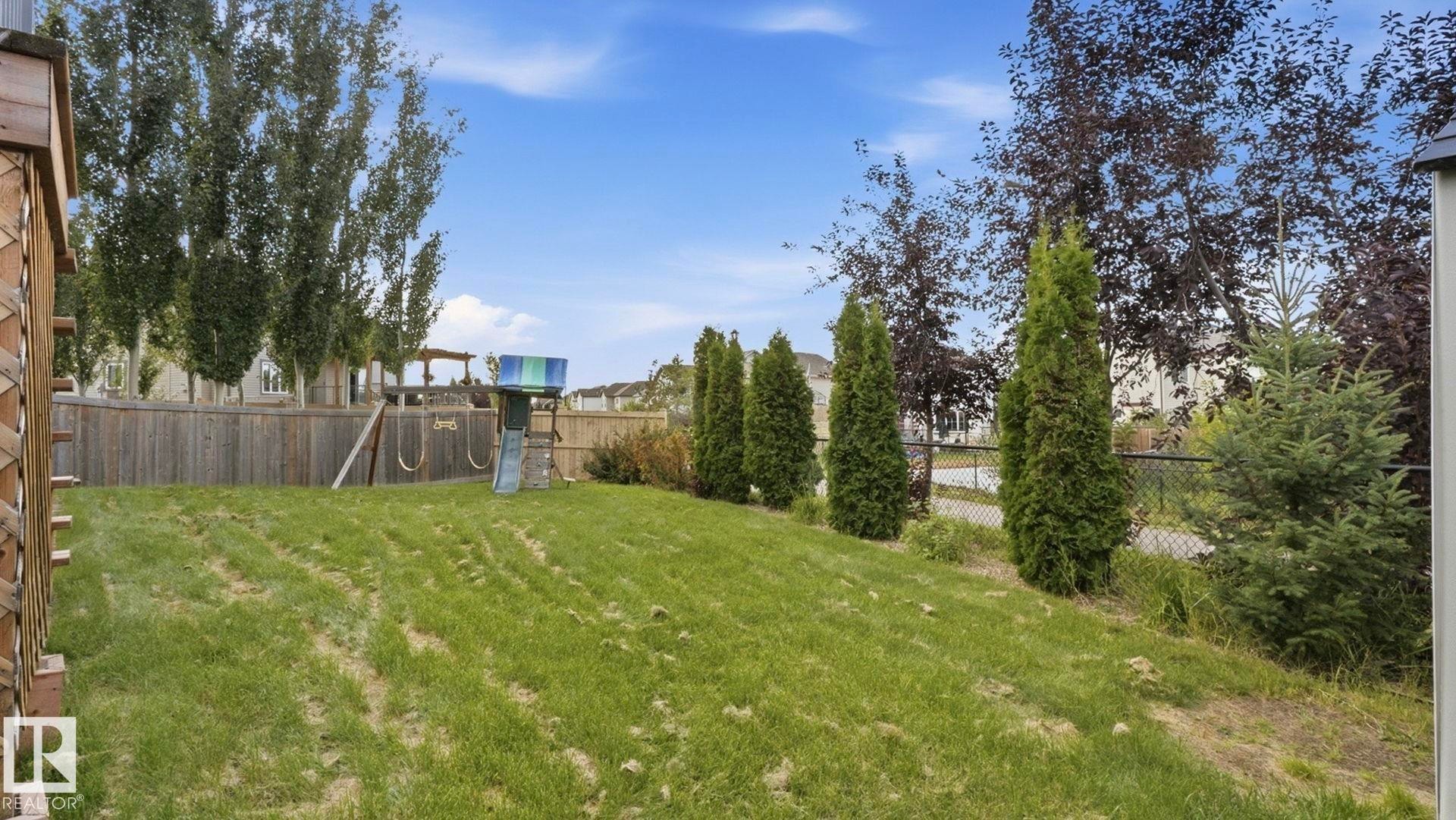 1832 56 Street Sw, Edmonton, AB - Outdoor