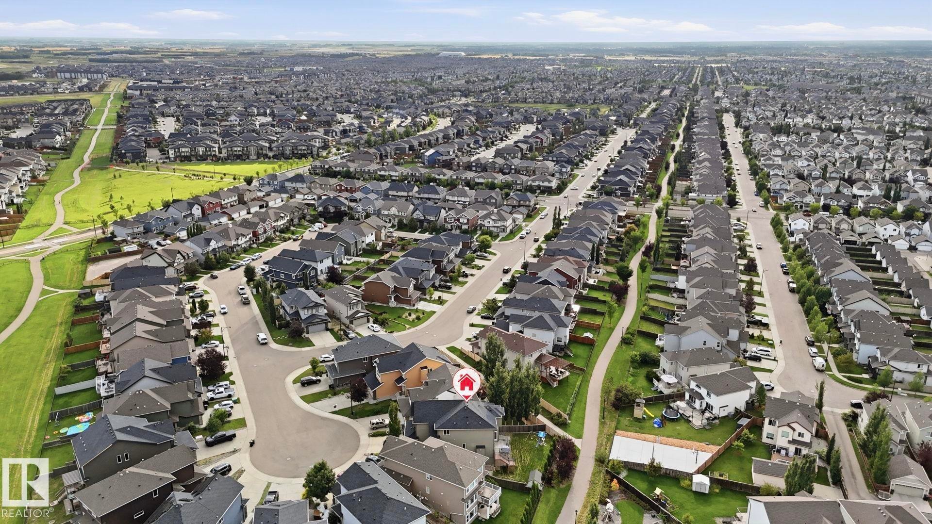 1832 56 Street Sw, Edmonton, AB - Outdoor With View