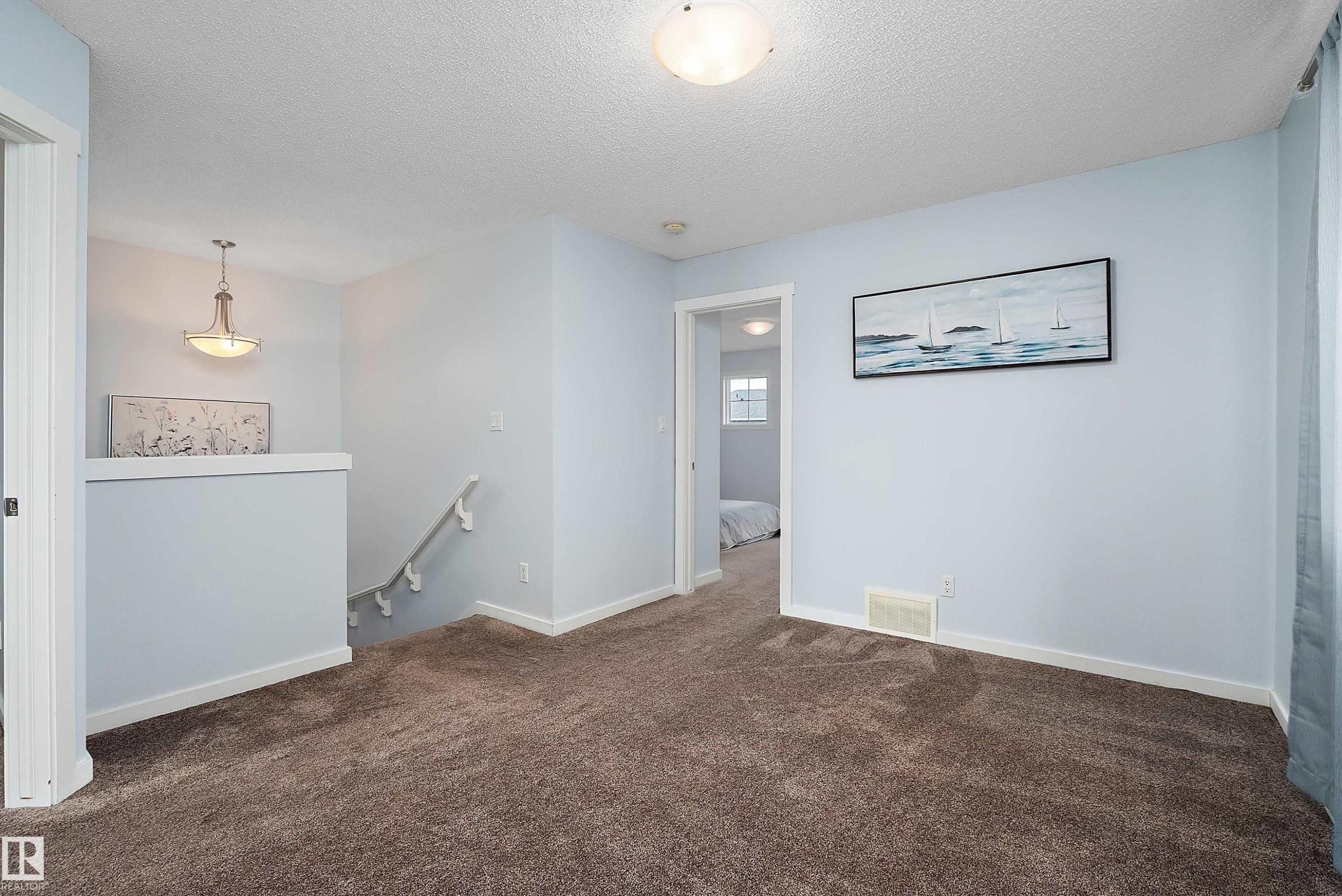 28 Rolston Close, Leduc, AB - Indoor Photo Showing Other Room
