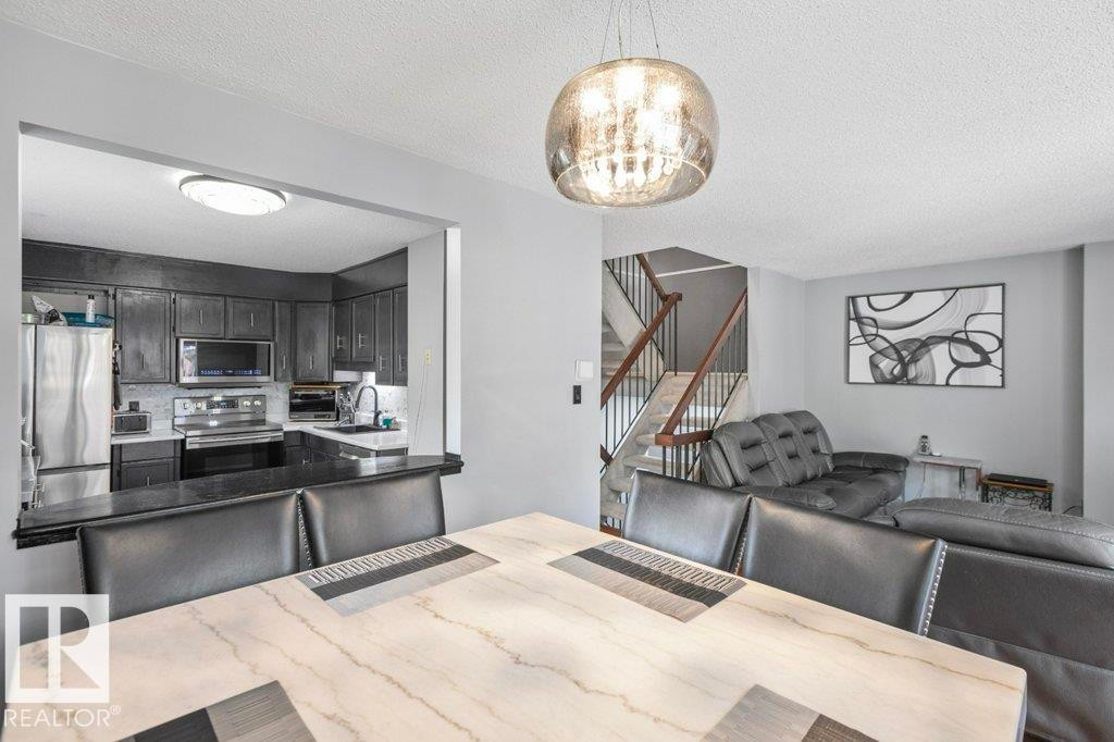 6010 173 Street Nw, Edmonton, AB - Indoor