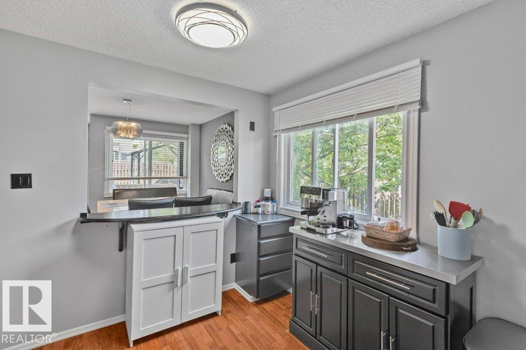 6010 173 Street Nw, Edmonton, AB - Indoor