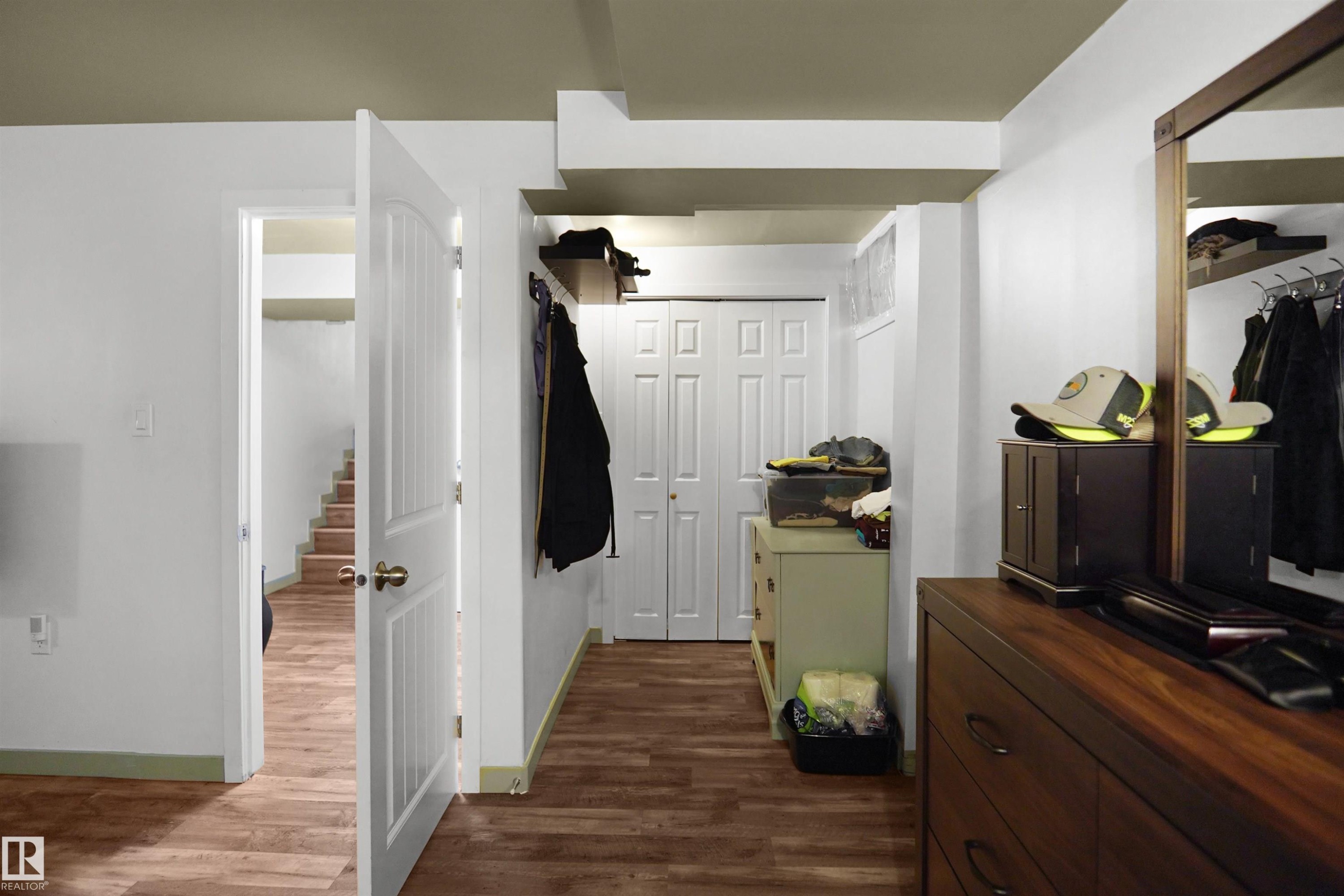 18322 71A Avenue Nw, Edmonton, AB - Indoor Photo Showing Other Room