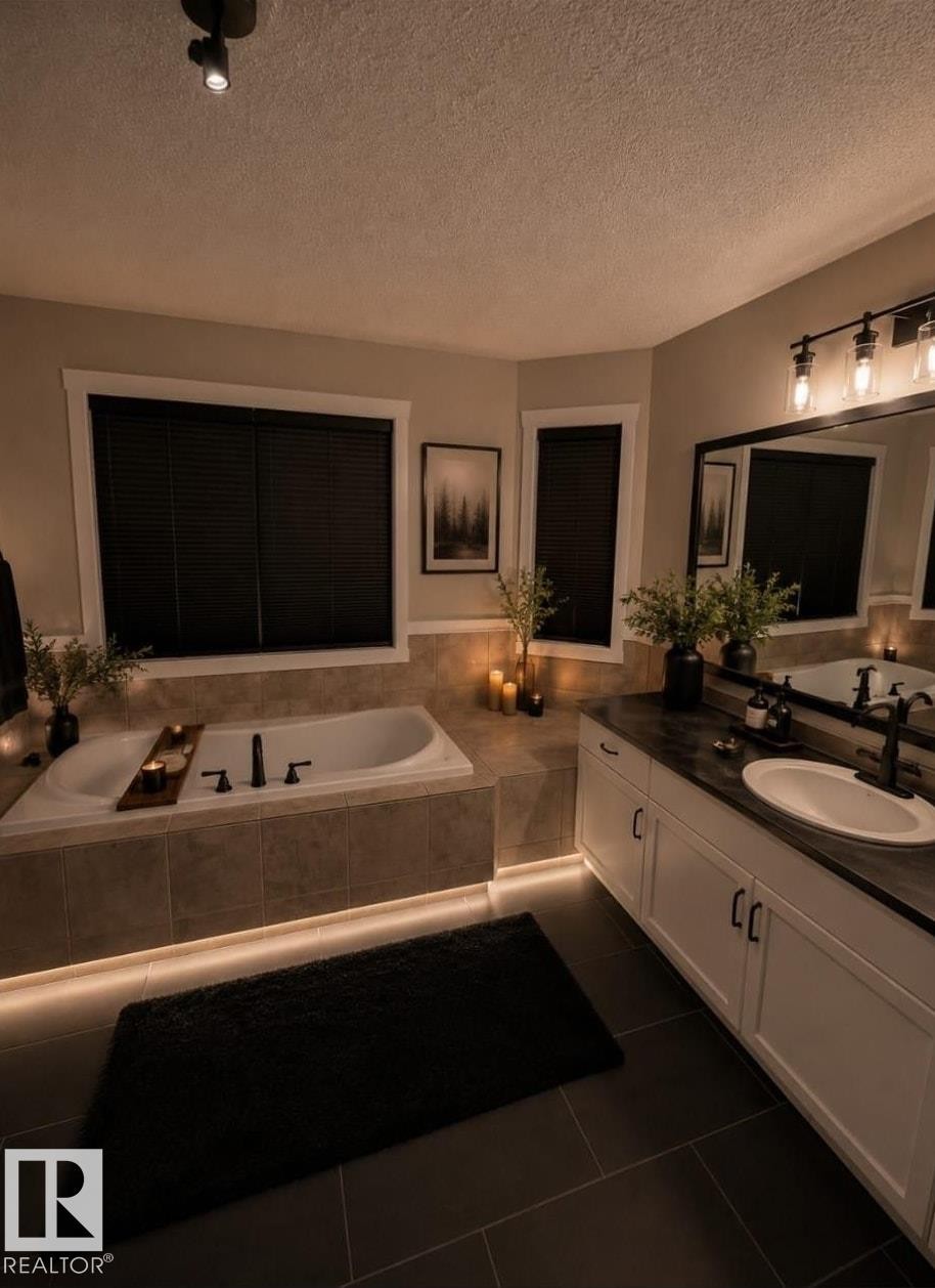 16523 89 Street Nw, Edmonton, AB - Indoor Photo Showing Other Room
