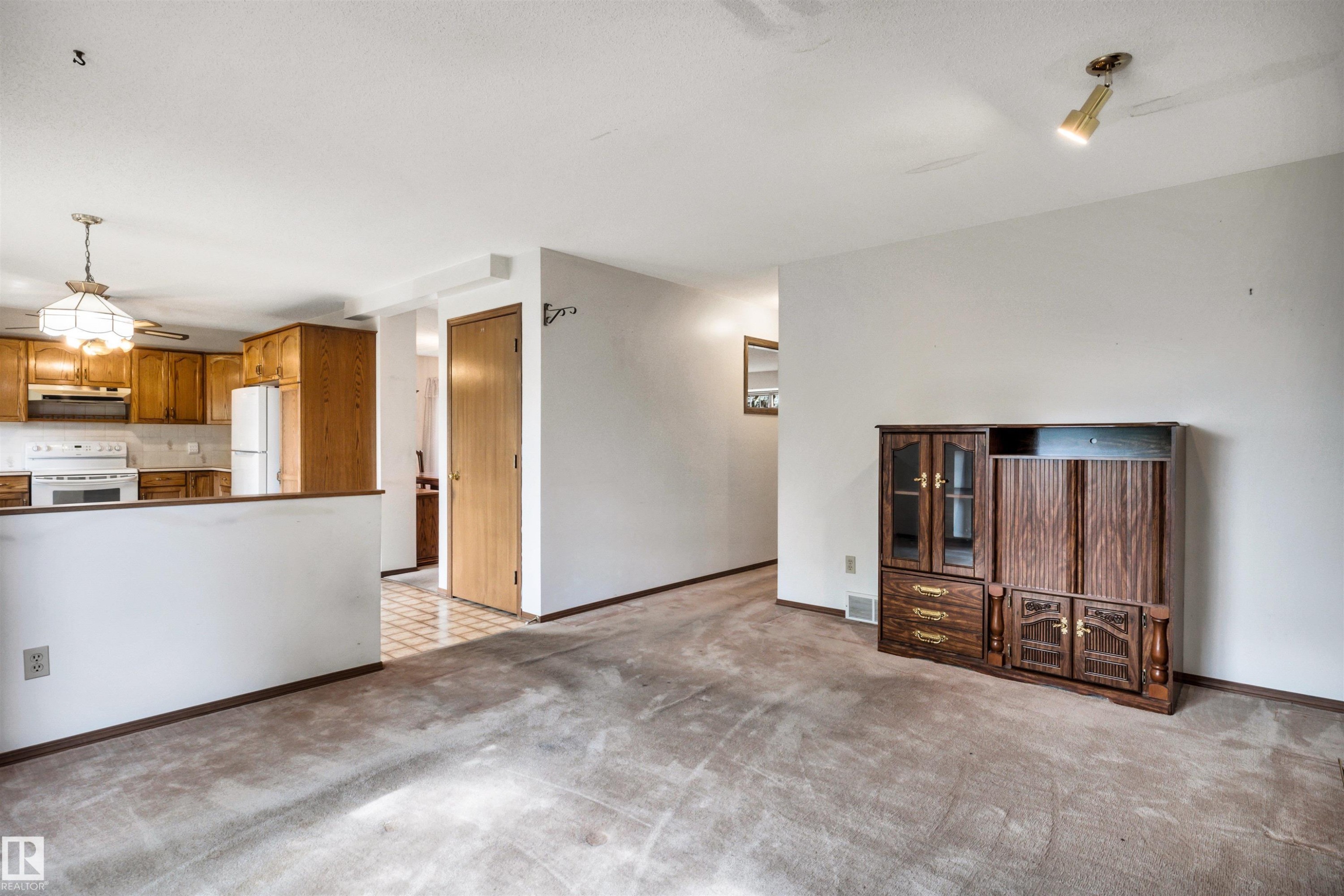 6208 187B Street Nw, Edmonton, AB