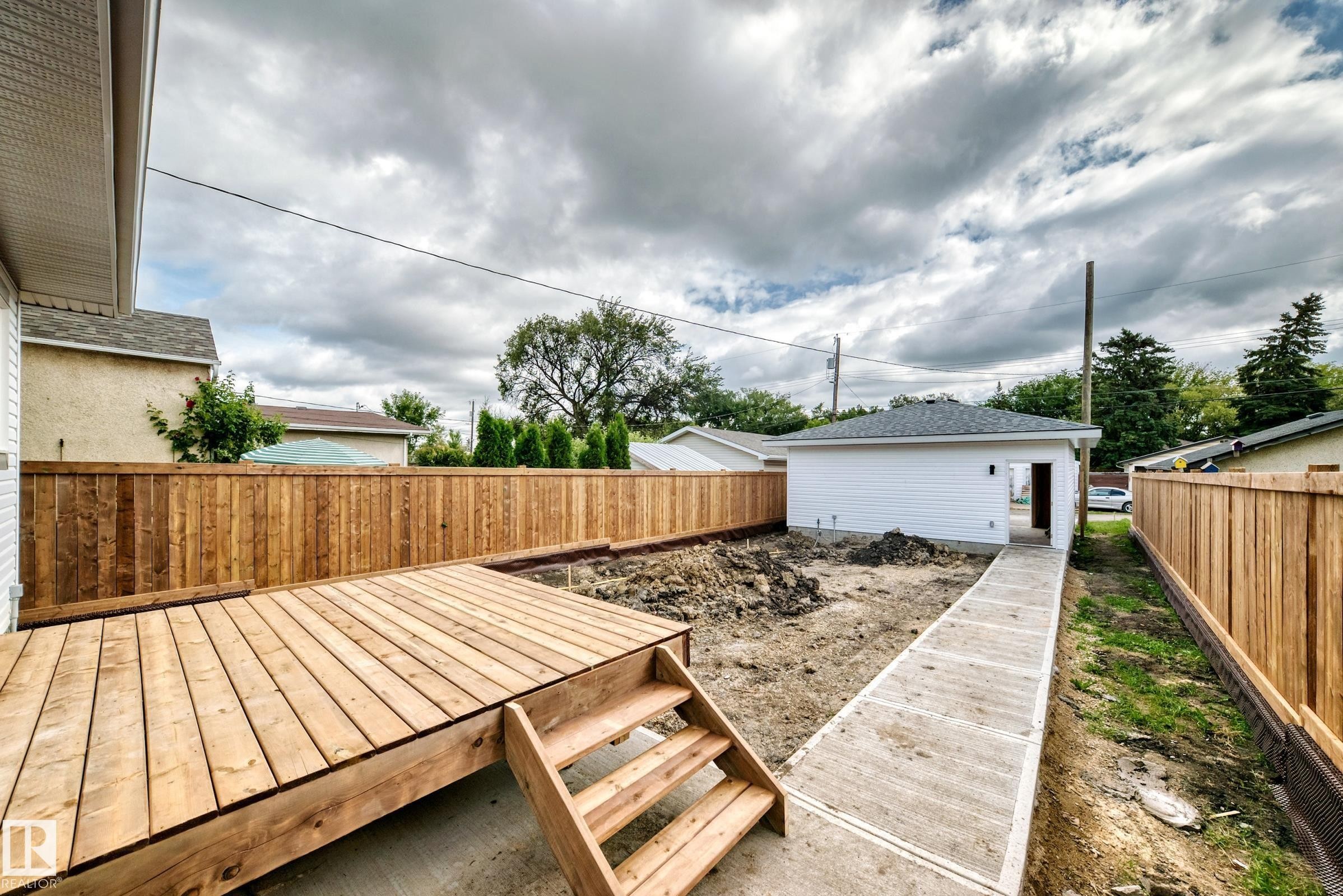 12411 86 Street Nw, Edmonton, AB - Outdoor