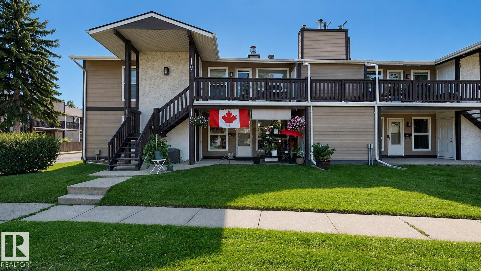1102 Saddleback Road Nw, Edmonton, AB - Outdoor