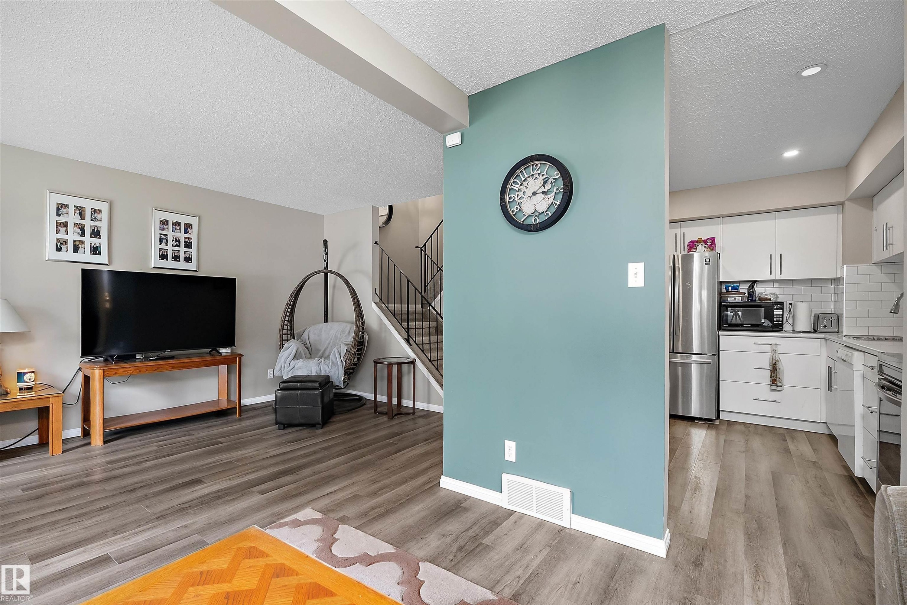 3912 134 Avenue Nw, Edmonton, AB