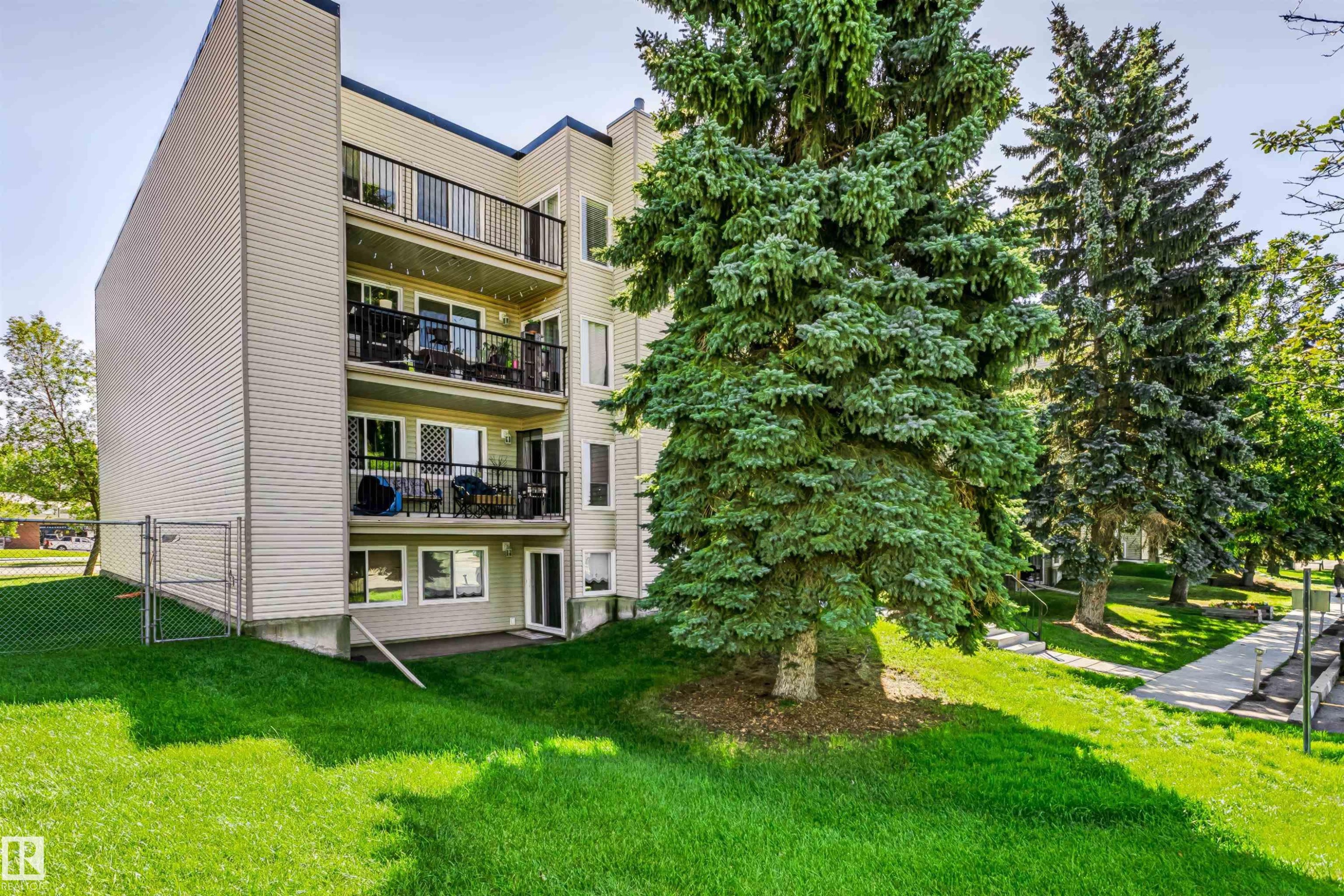 #208 9810 178 St Nw, Edmonton, AB