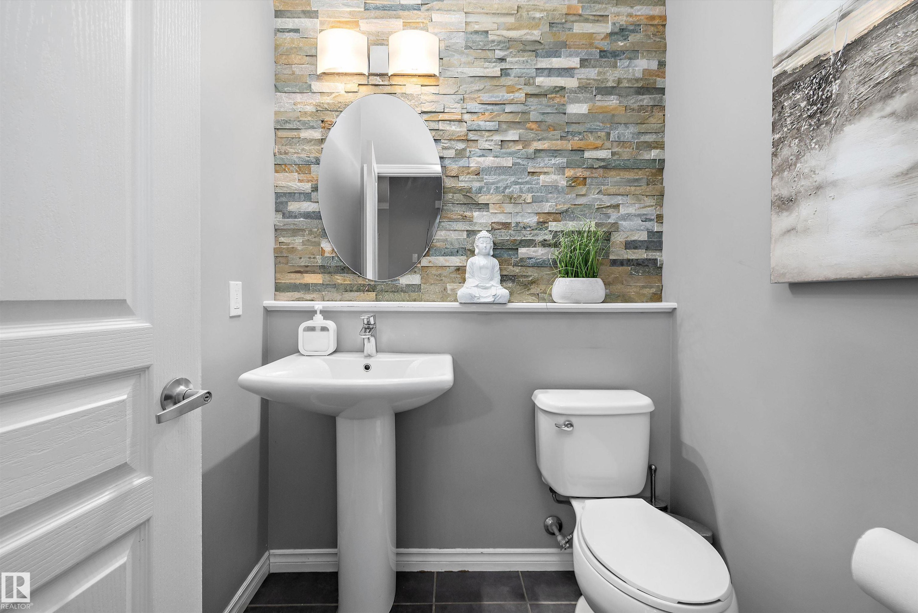 3332 Cutler Crescent Sw, Edmonton, AB - Indoor