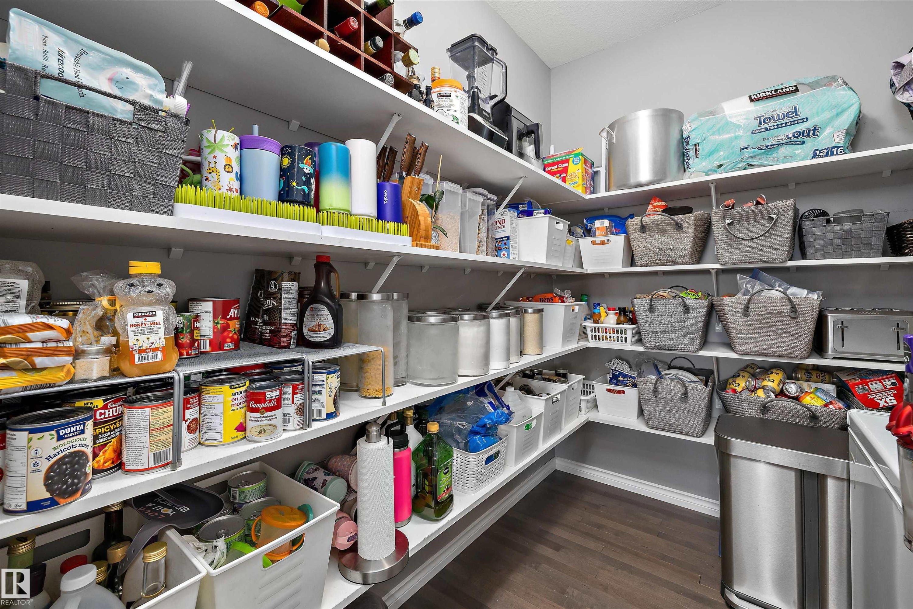 3332 Cutler Crescent Sw, Edmonton, AB - Indoor