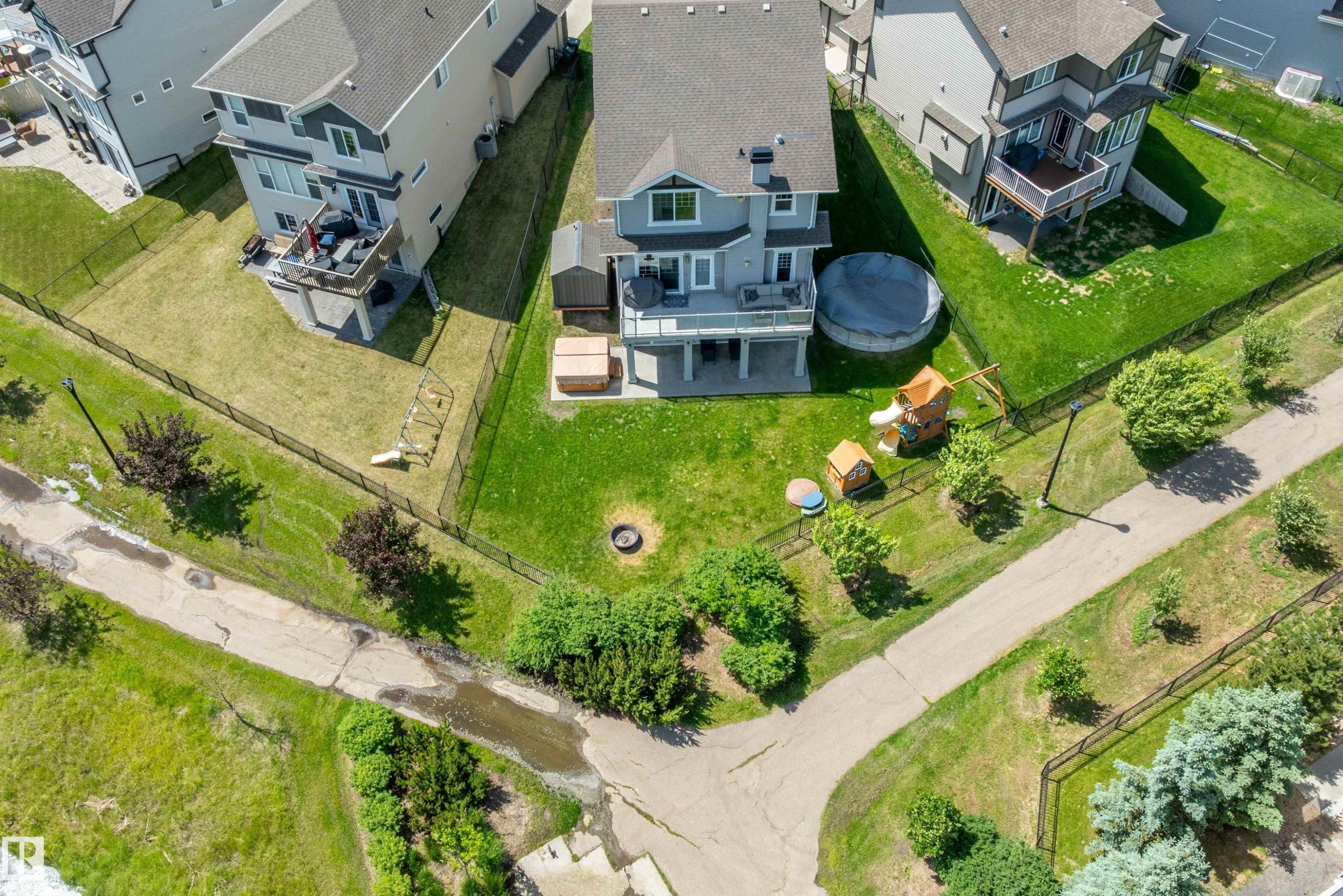 3332 Cutler Crescent Sw, Edmonton, AB - Outdoor With View