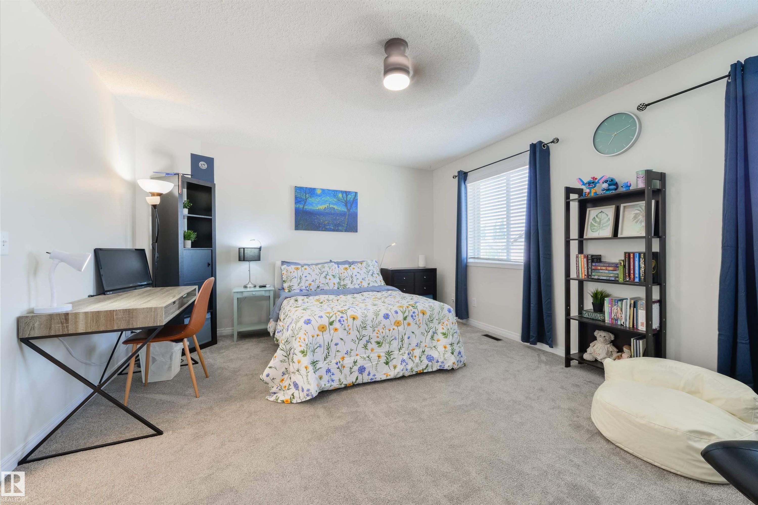 4790 Terwillegar Common Nw, Edmonton, AB - Indoor Photo Showing Bedroom