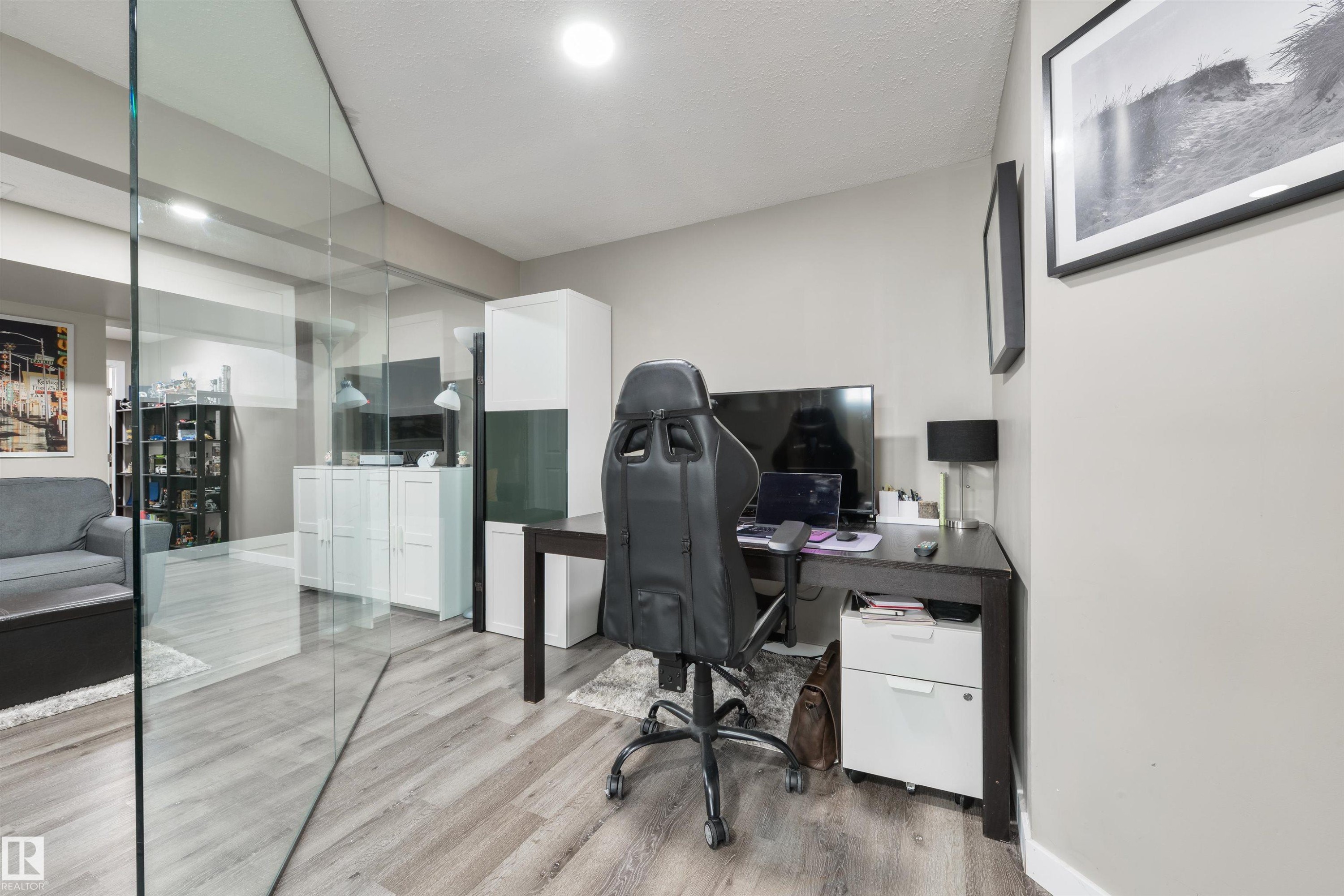 4790 Terwillegar Common Nw, Edmonton, AB - Indoor Photo Showing Office