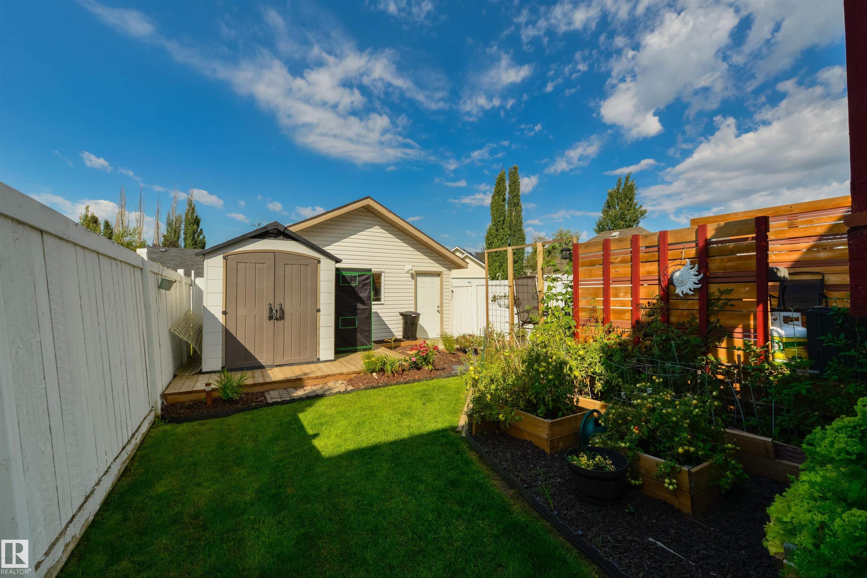 4790 Terwillegar Common Nw, Edmonton, AB - Outdoor