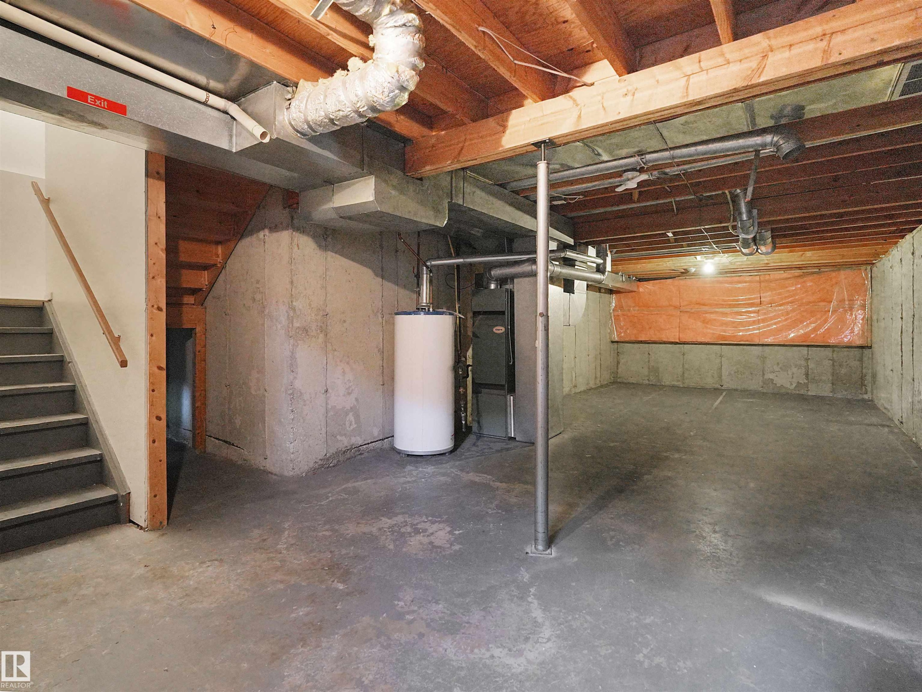 #50 1904 48 St Nw, Edmonton, AB - Indoor Photo Showing Basement