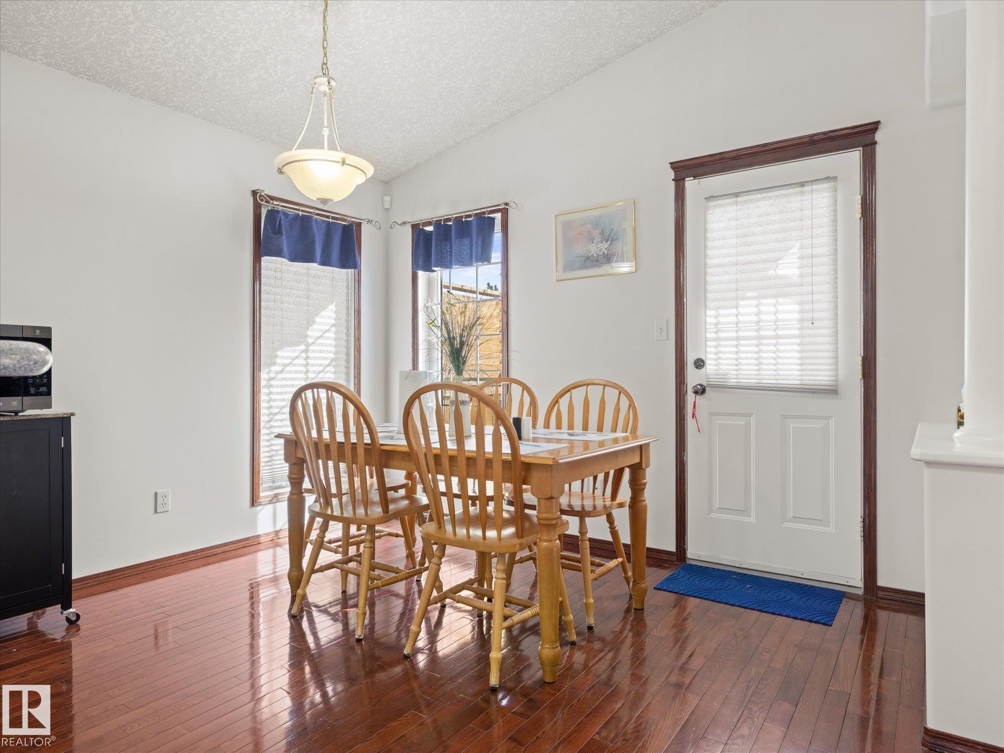 11413 118 Street Nw, Edmonton, AB