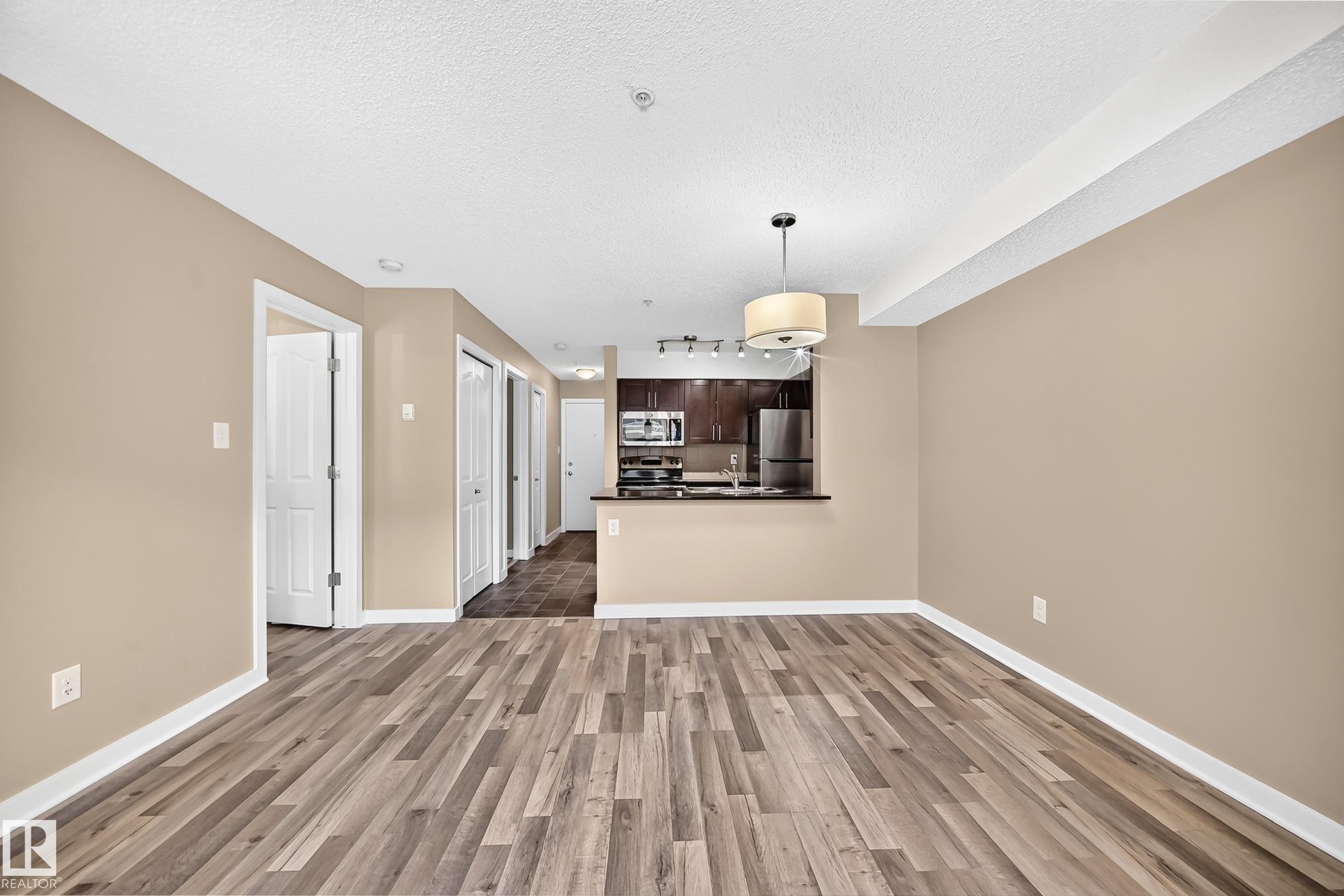 #109 1070 Mcconachie Bv Nw, Edmonton, AB