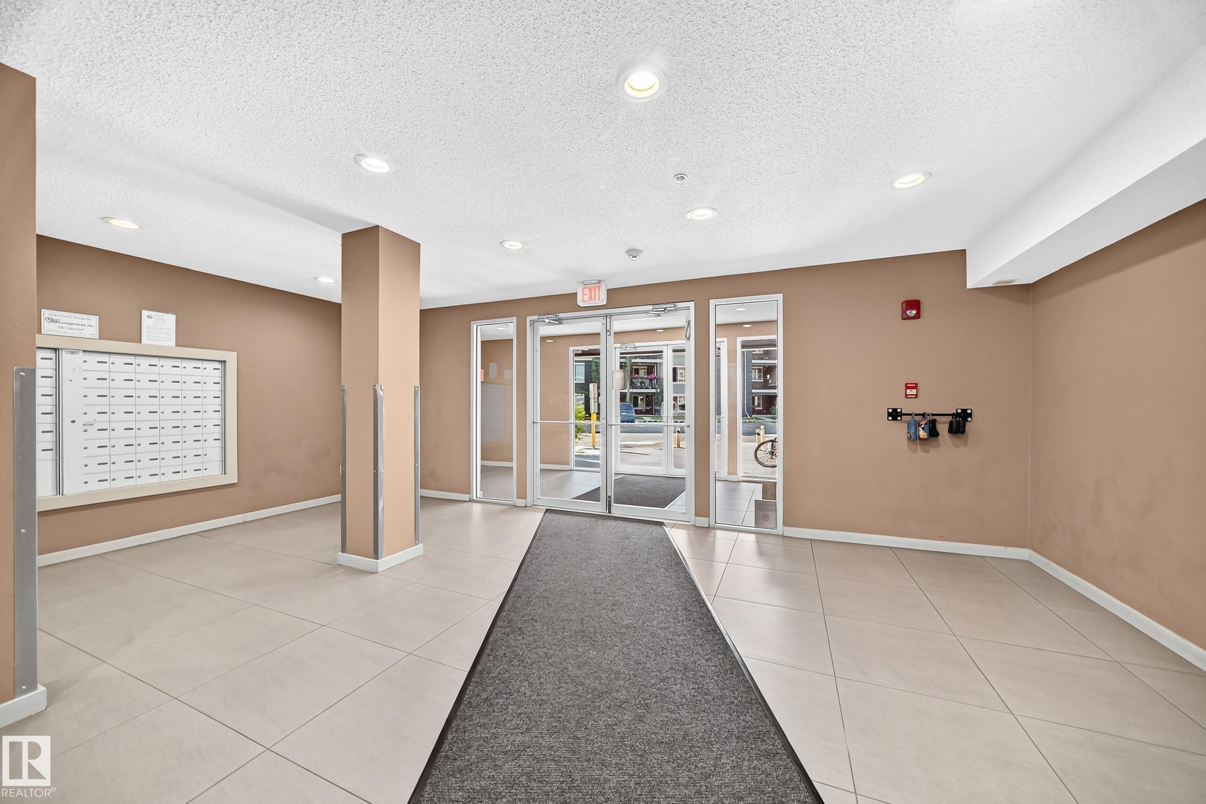 #109 1070 Mcconachie Bv Nw, Edmonton, AB