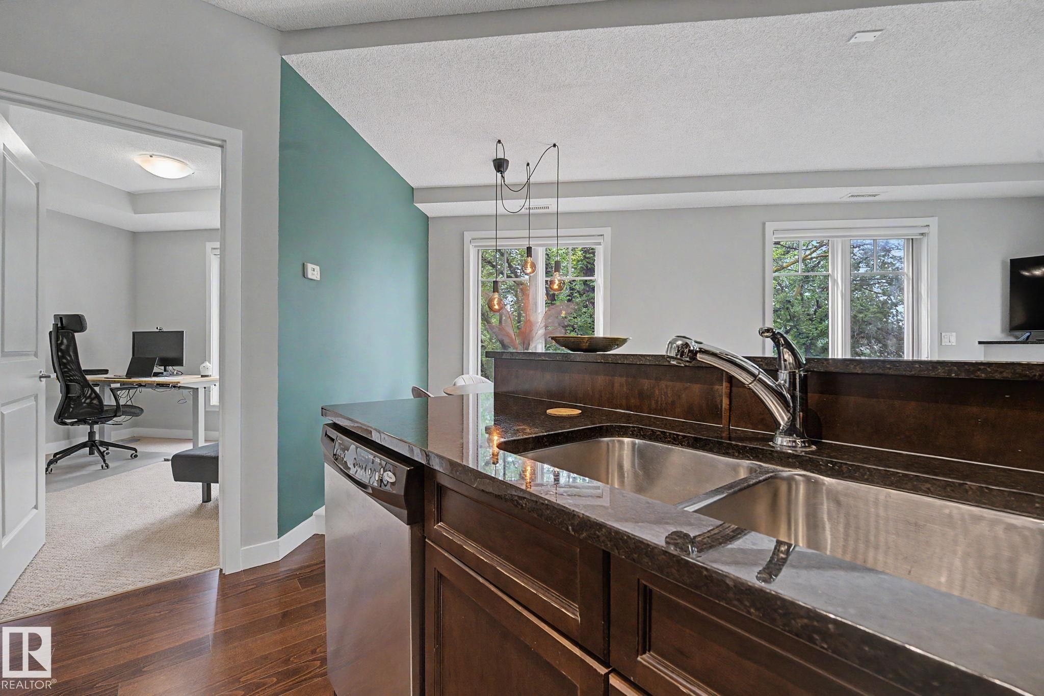 #307 7907 109 St Nw, Edmonton, AB - Indoor Photo Showing Kitchen With Double Sink