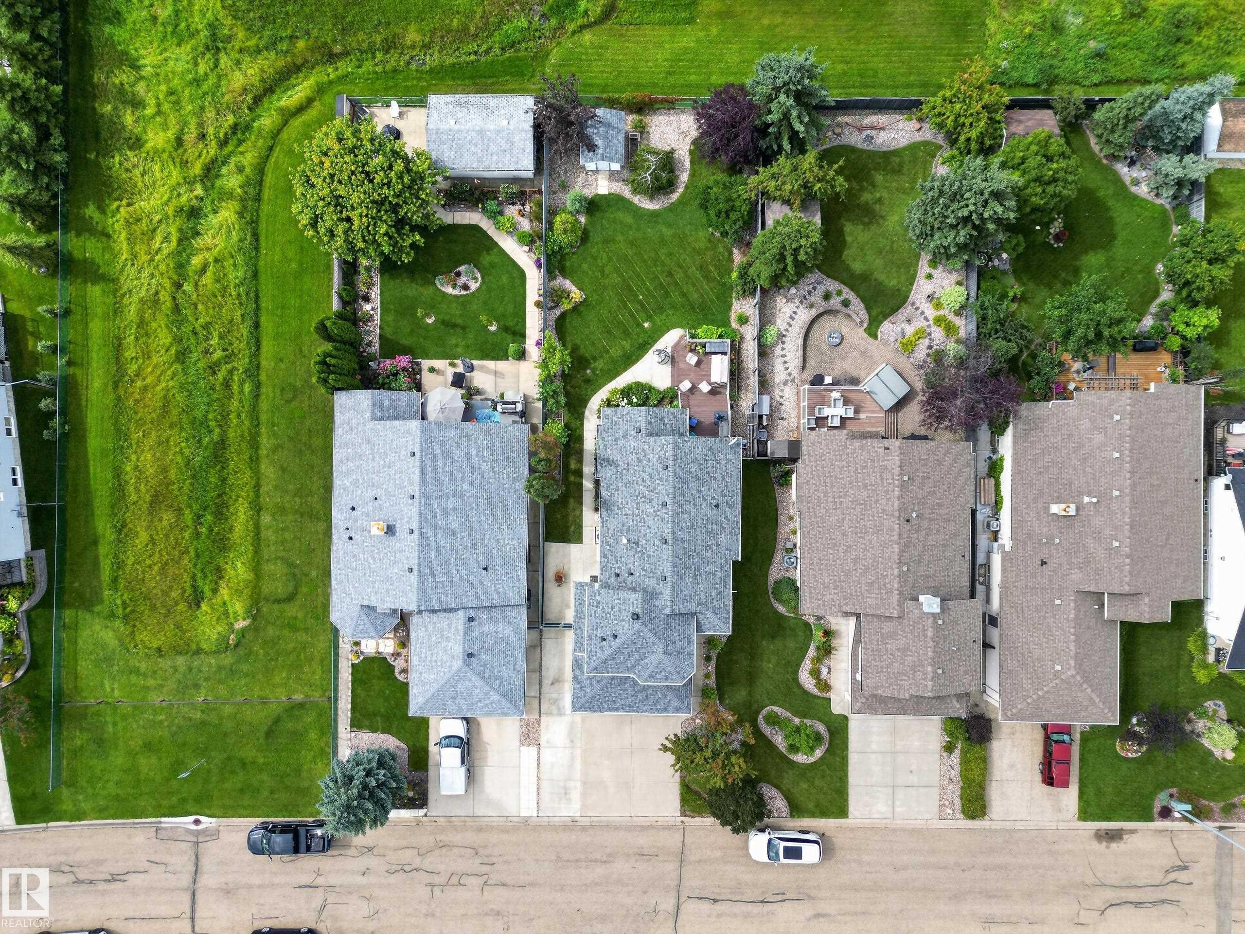29 Second Avenue, Ardrossan, AB - Outdoor With View
