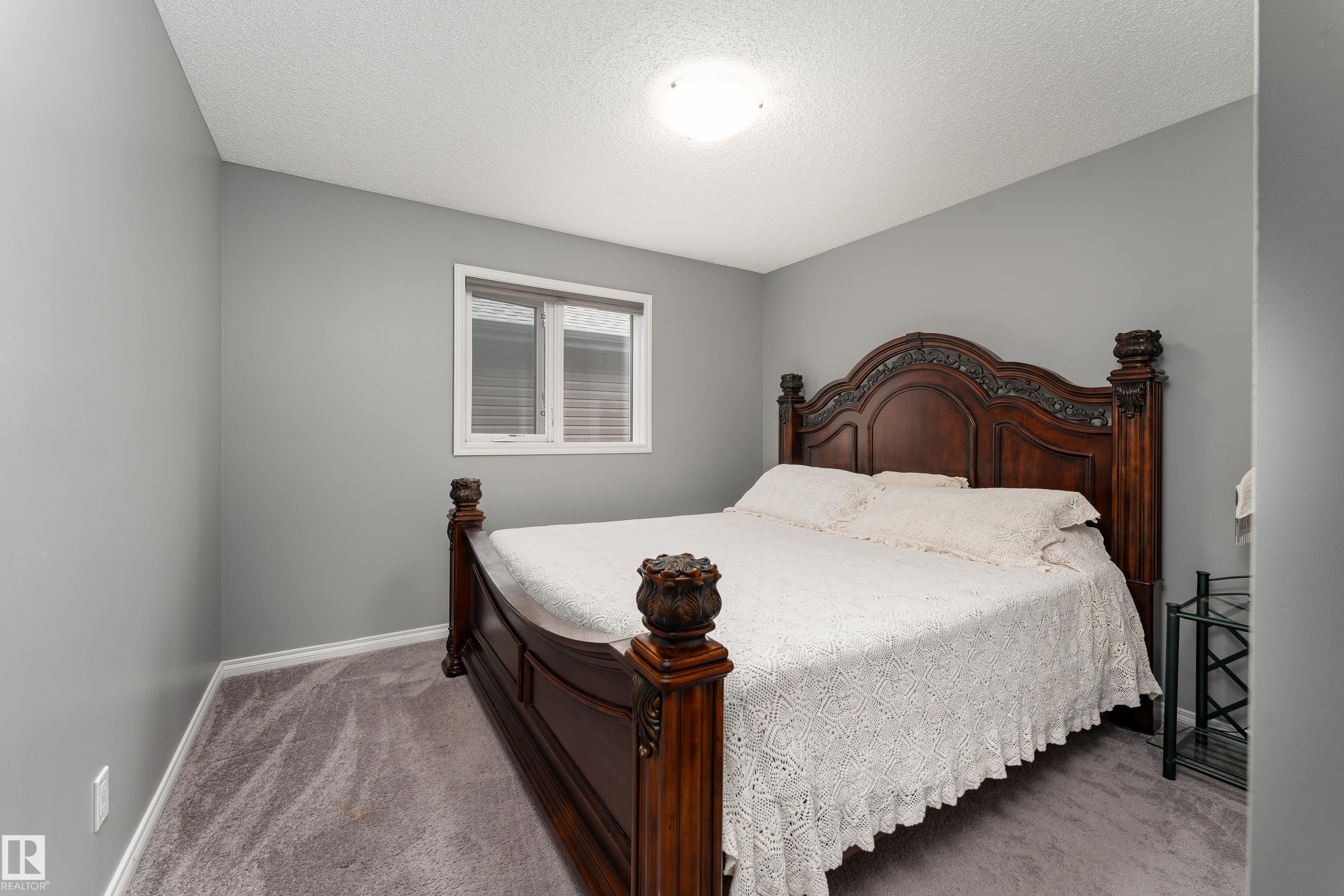 2055 Redtail Common Nw, Edmonton, AB - Indoor Photo Showing Bedroom
