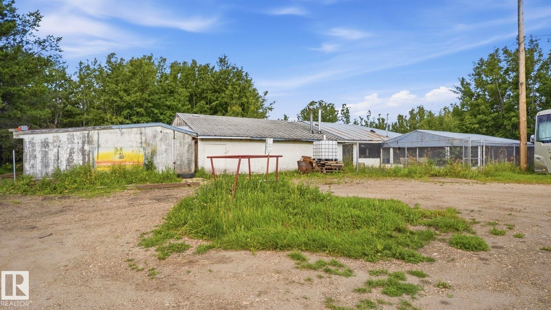 Additional content - 52012 Hwy 21, Rural Strathcona County, AB - Outdoor